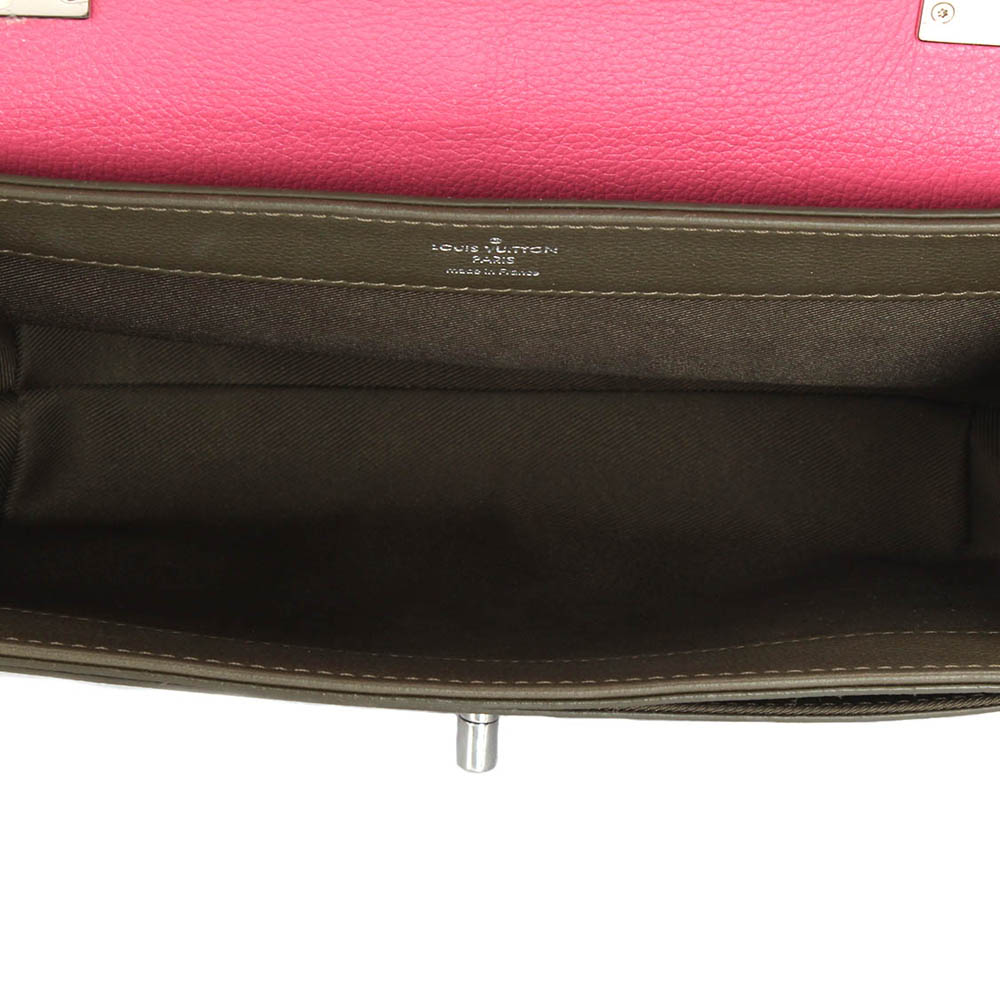 

Louis Vuitton Pink Calfskin Leather Lock me II BB Shoulder Bag