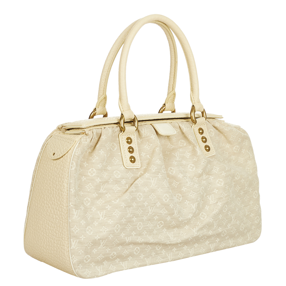 

Louis Vuitton White Cotton Fabric Mini Lin Trapeze GM Shoulder Bag