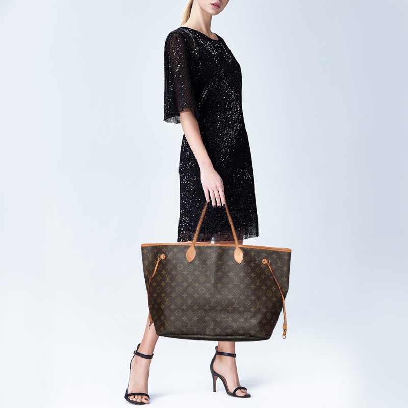 

Louis Vuitton Monogram Canvas Neverfull GM Bag, Brown