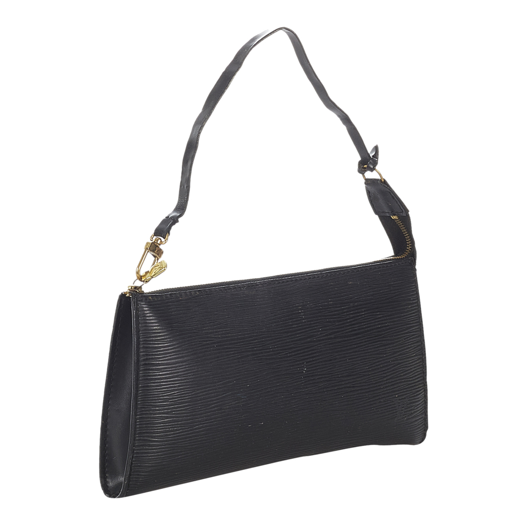 

Louis Vuitton Leather Pochette Accessoires Shoulder Bags, Black