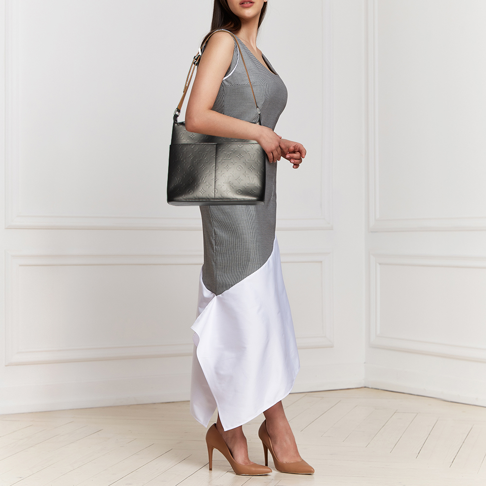 

Louis Vuitton Grey Monogram Vernis Leather Mat Sutter Bag