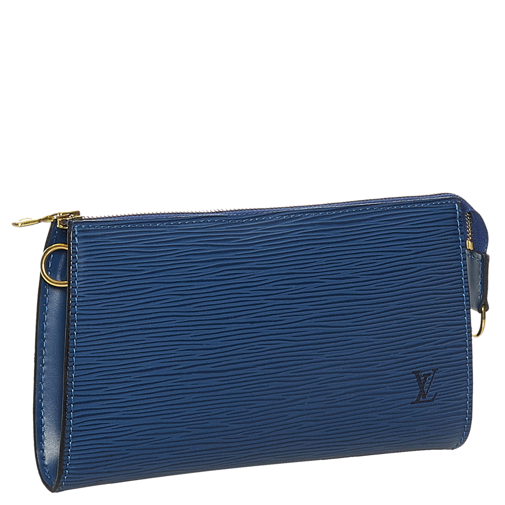 

Louis Vuitton Blue Leather Pochette Accessoires Shoulder Bags