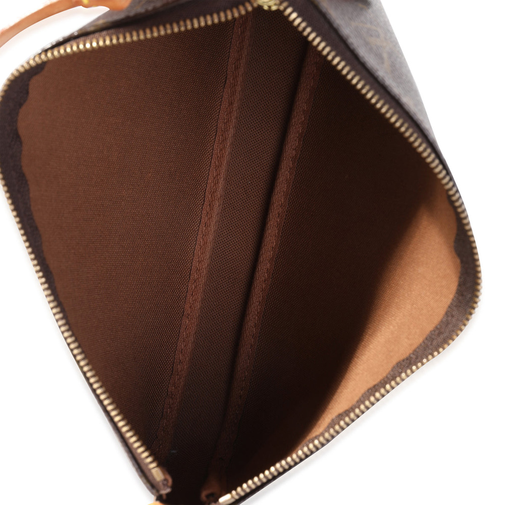 

Louis Vuitton Brown Monogram Canvas Fabric Pochette Accessoires Clutch Bag