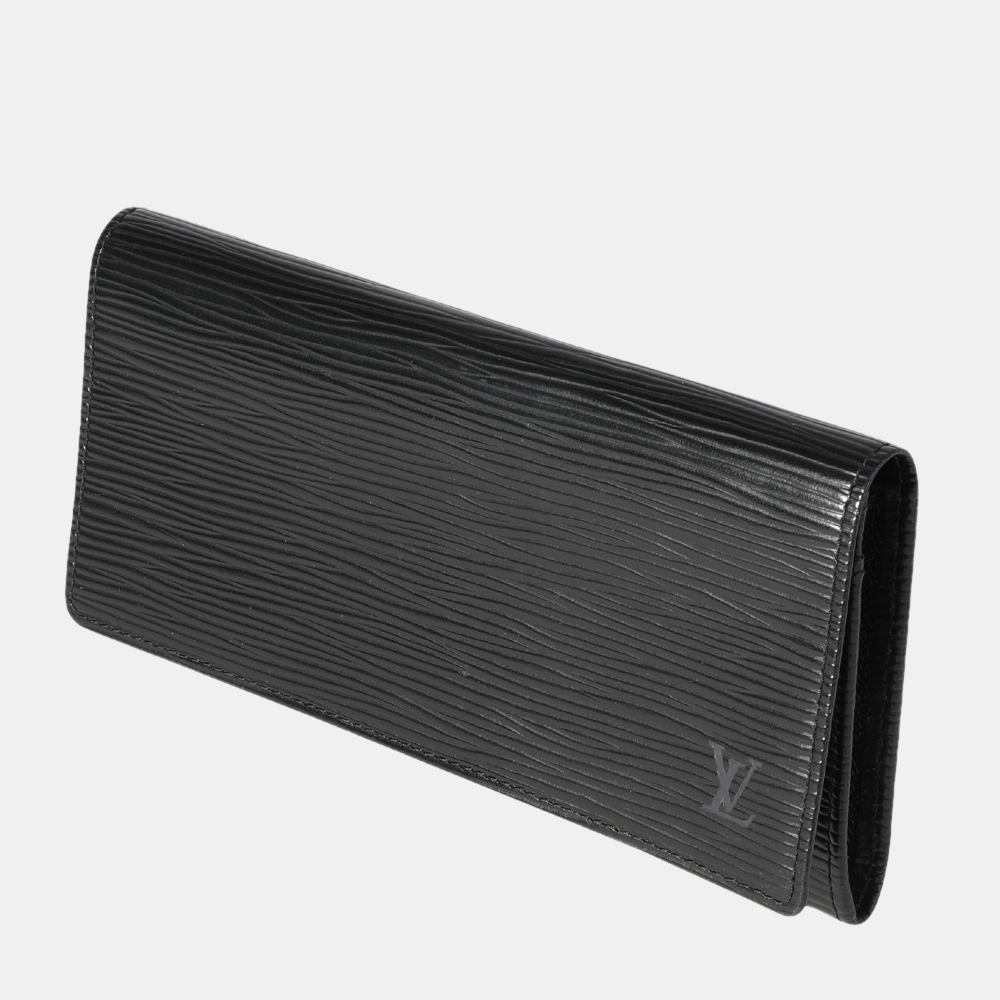 

Louis Vuitton Black Epi Leather Wallet