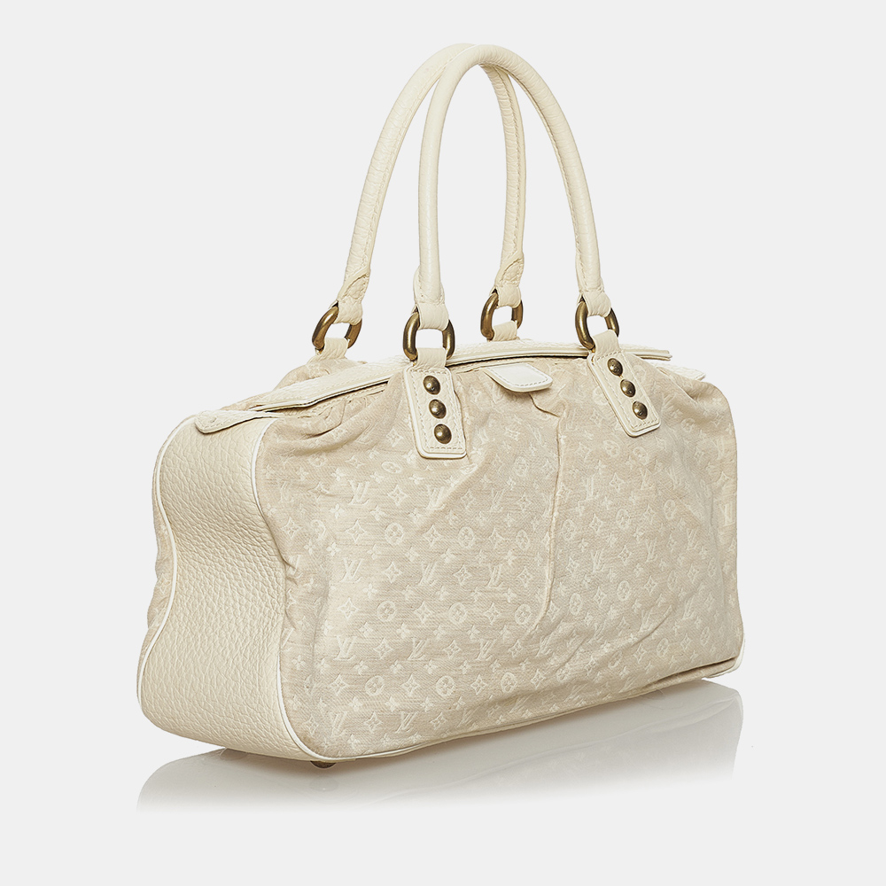 

Louis Vuitton White/Ivory Mini Lin Trapeze GM