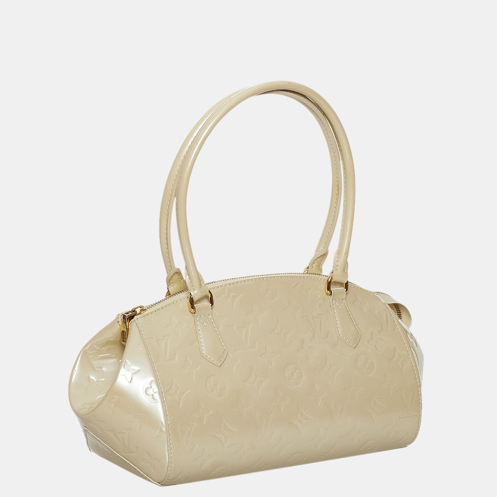 

Louis Vuitton White Vernis Sherwood PM