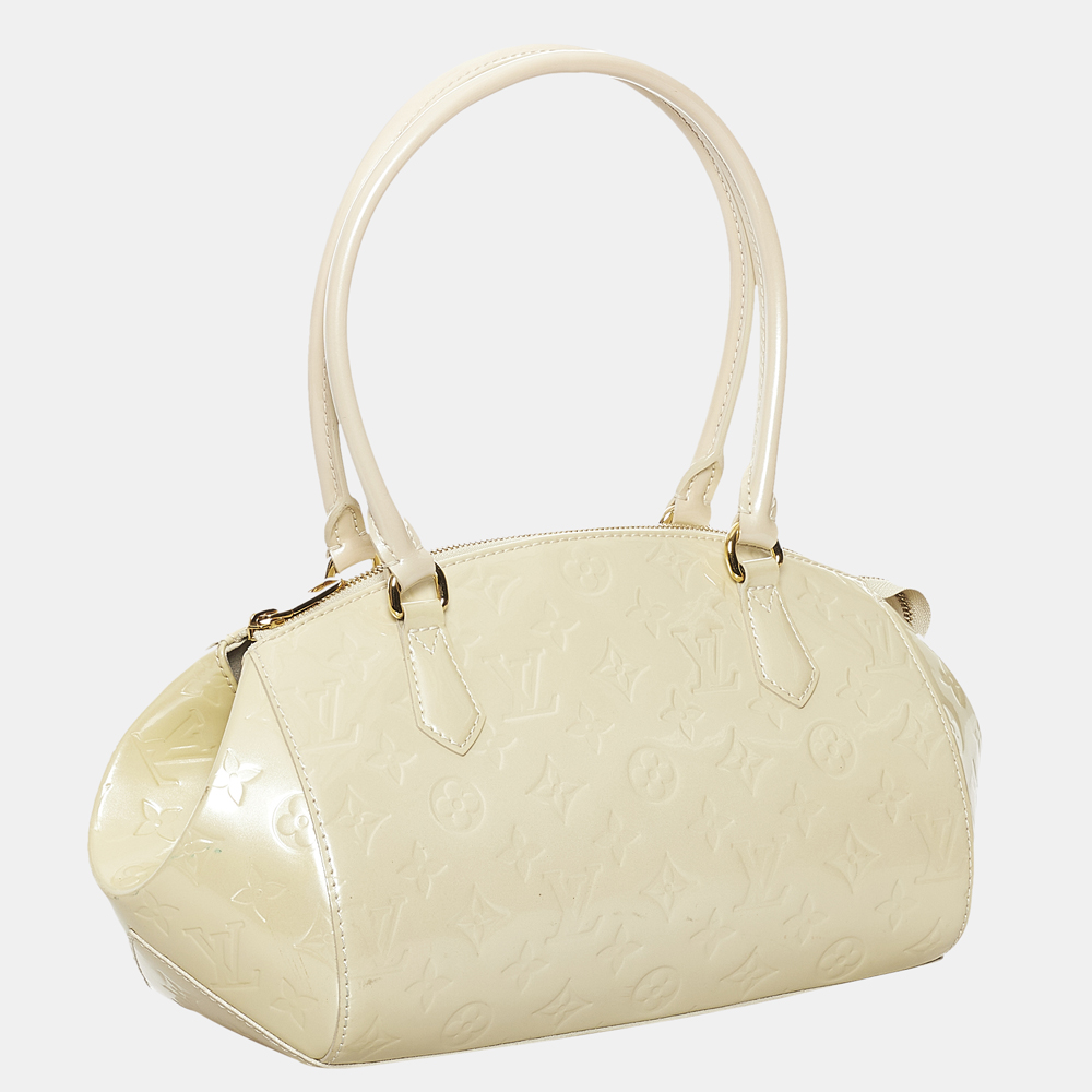 

Louis Vuitton White Vernis Sherwood PM