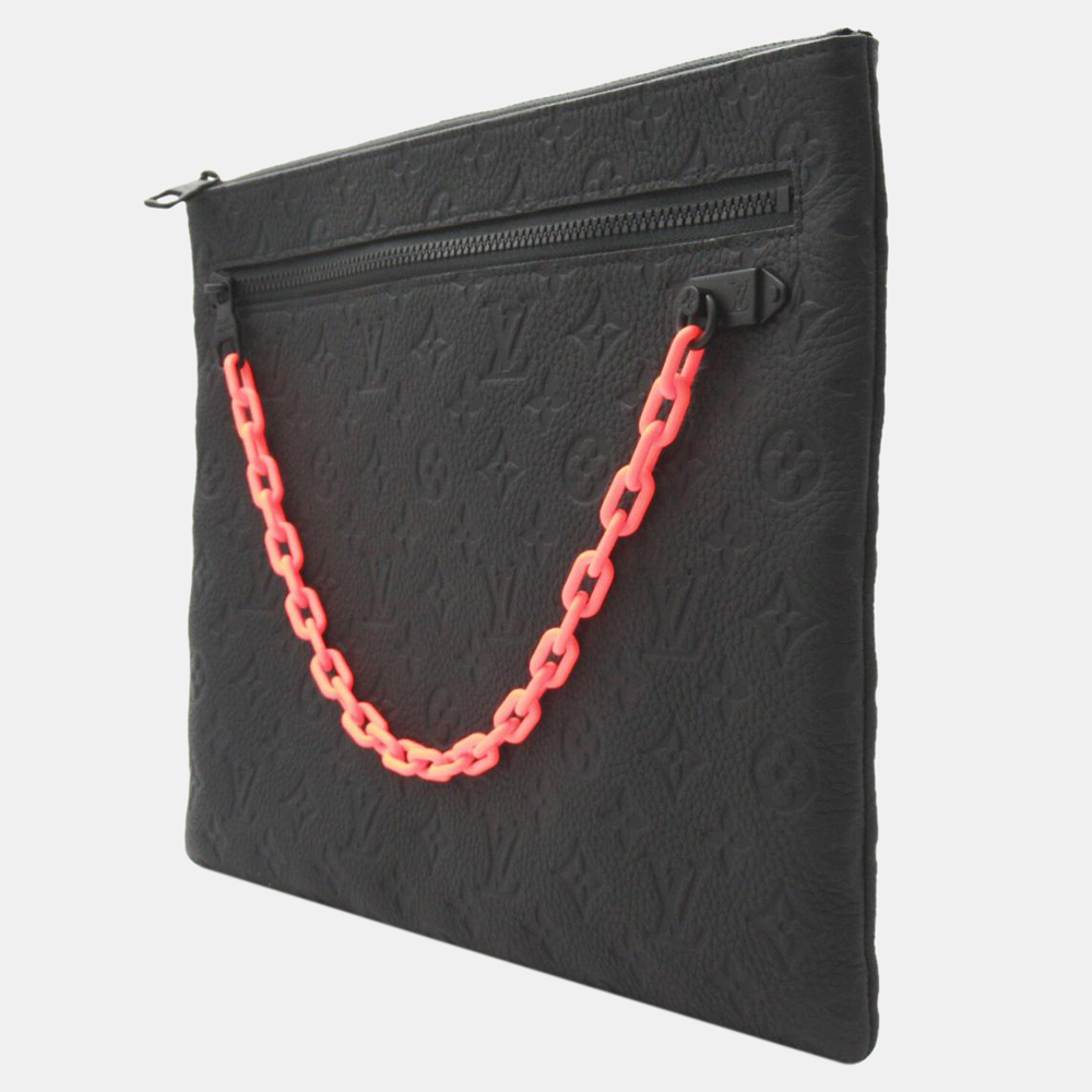 

Louis Vuitton Black Monogram Taurillon A4 Pouch