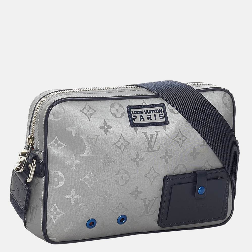 

Louis Vuitton Black/Grey Monogram Satellite Alpha Messenger