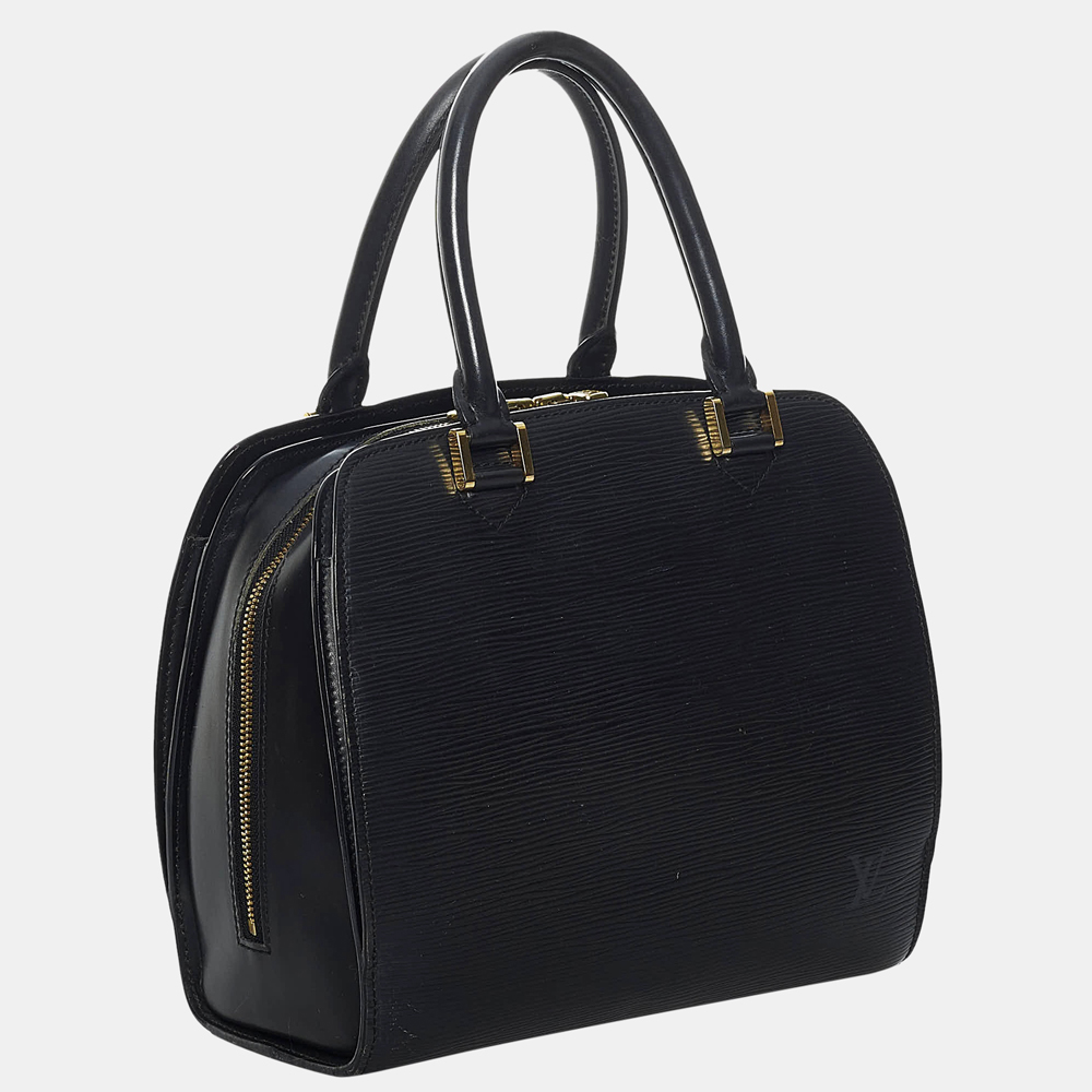 

Louis Vuitton Black Epi Pont Neuf