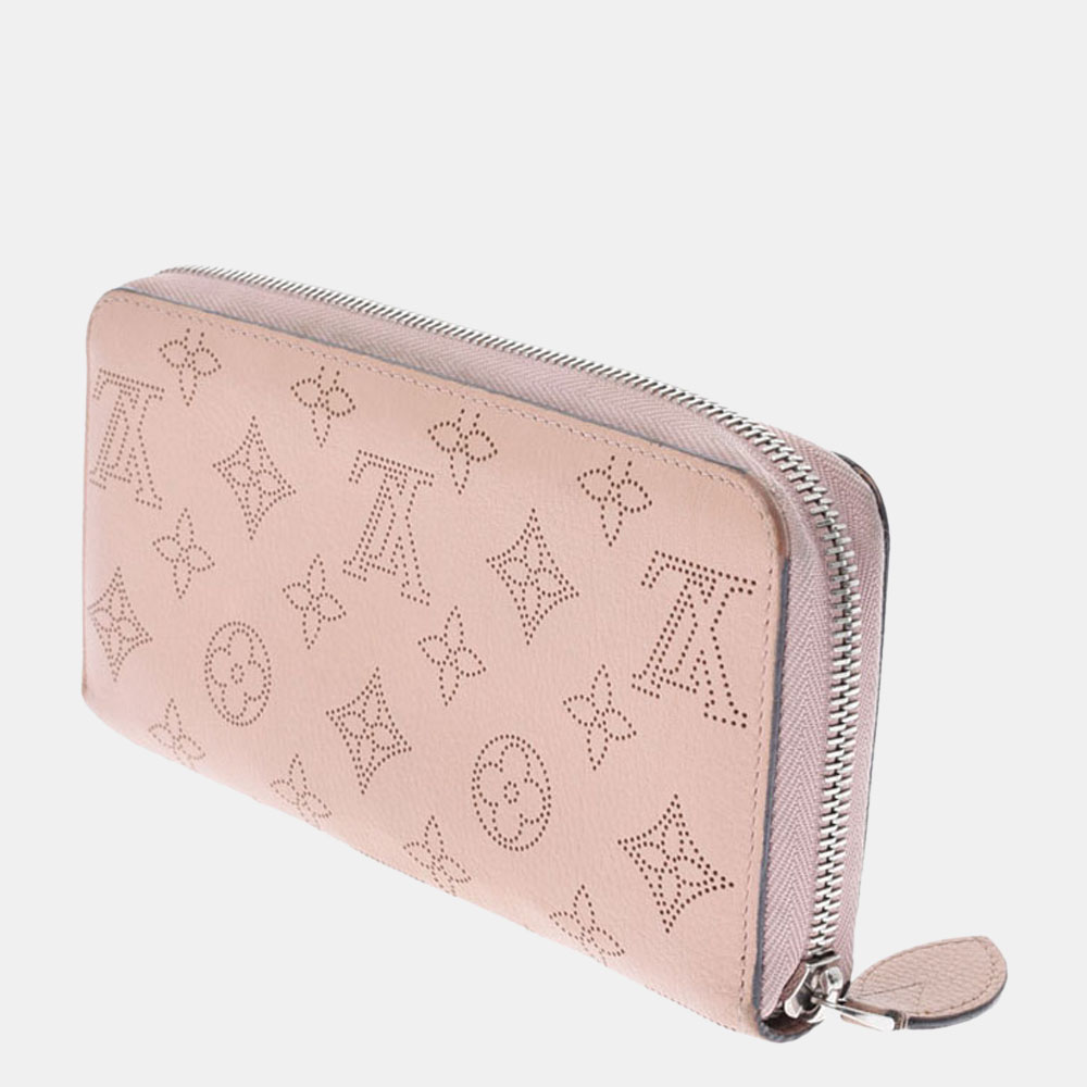 

Louis Vuitton Pink Mahina Leather Zippy Wallet