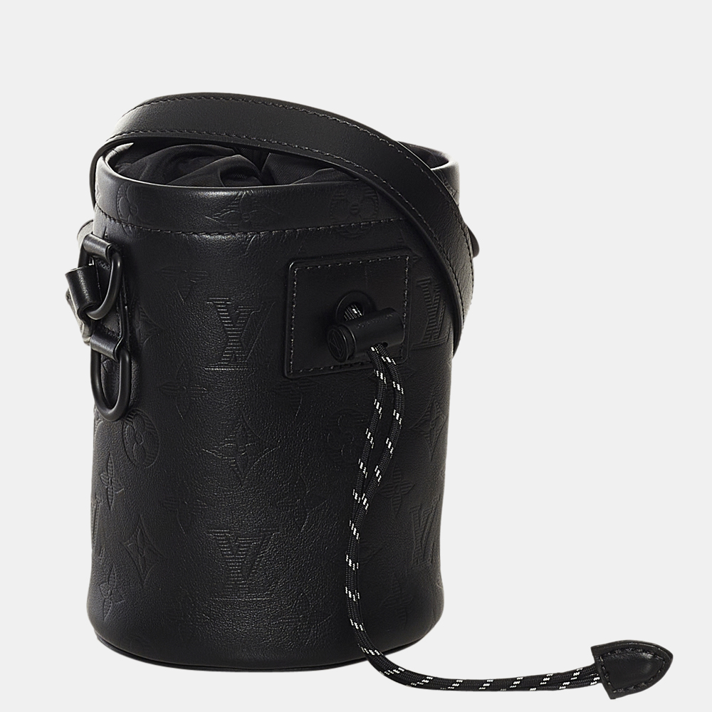 

Louis Vuitton Black Monnogram Shadow Chalk Nano