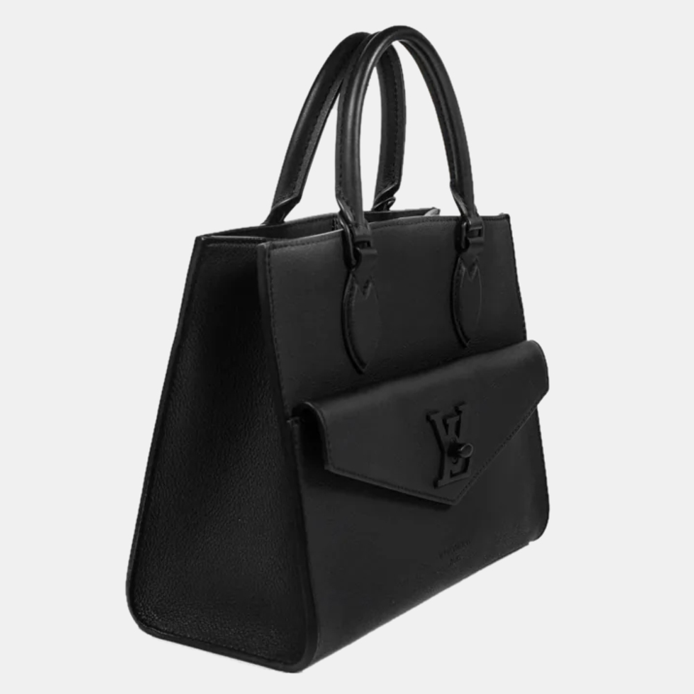 

Louis Vuitton Black Leather Lockme Tote Bag