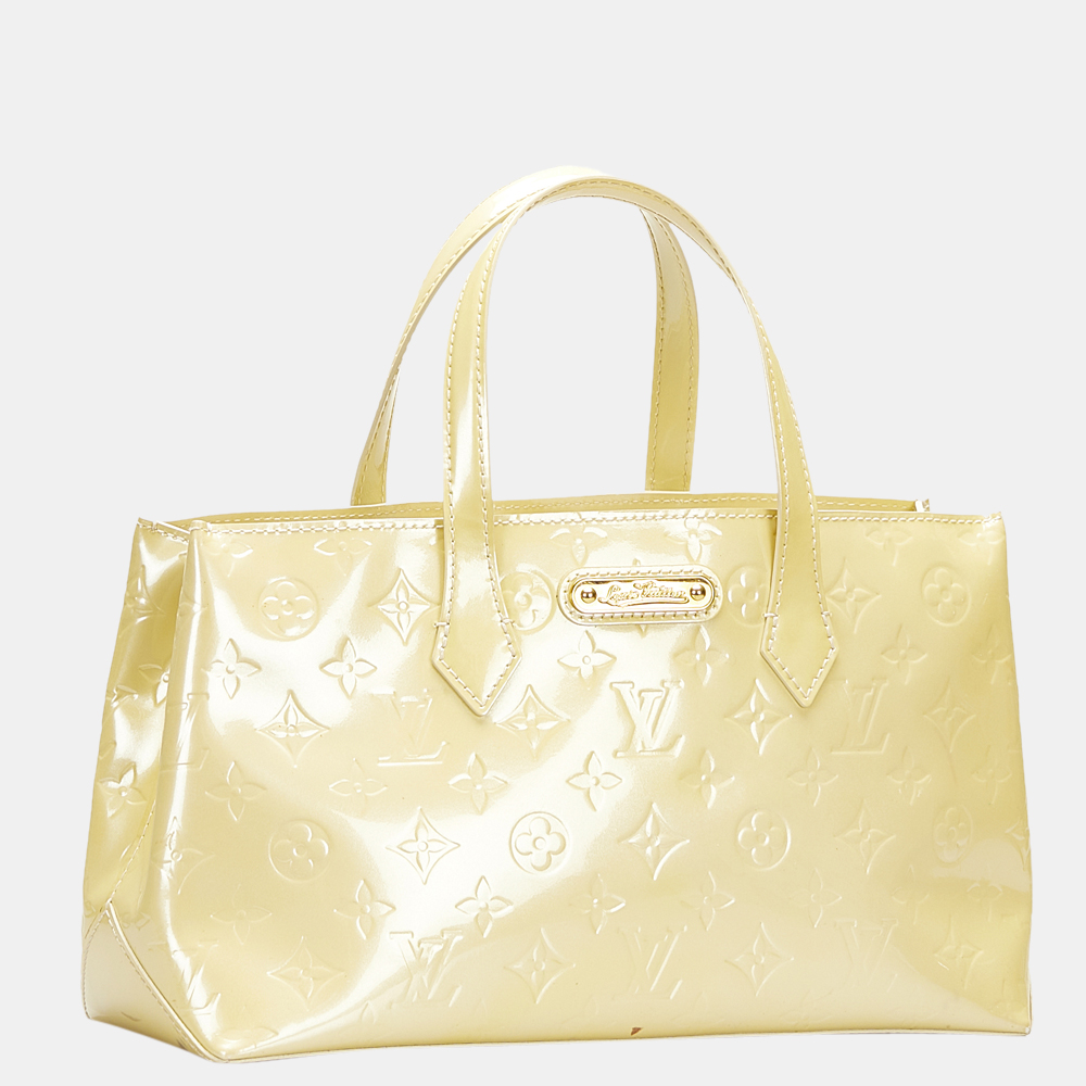 

Louis Vuitton White Vernis Wilshire PM