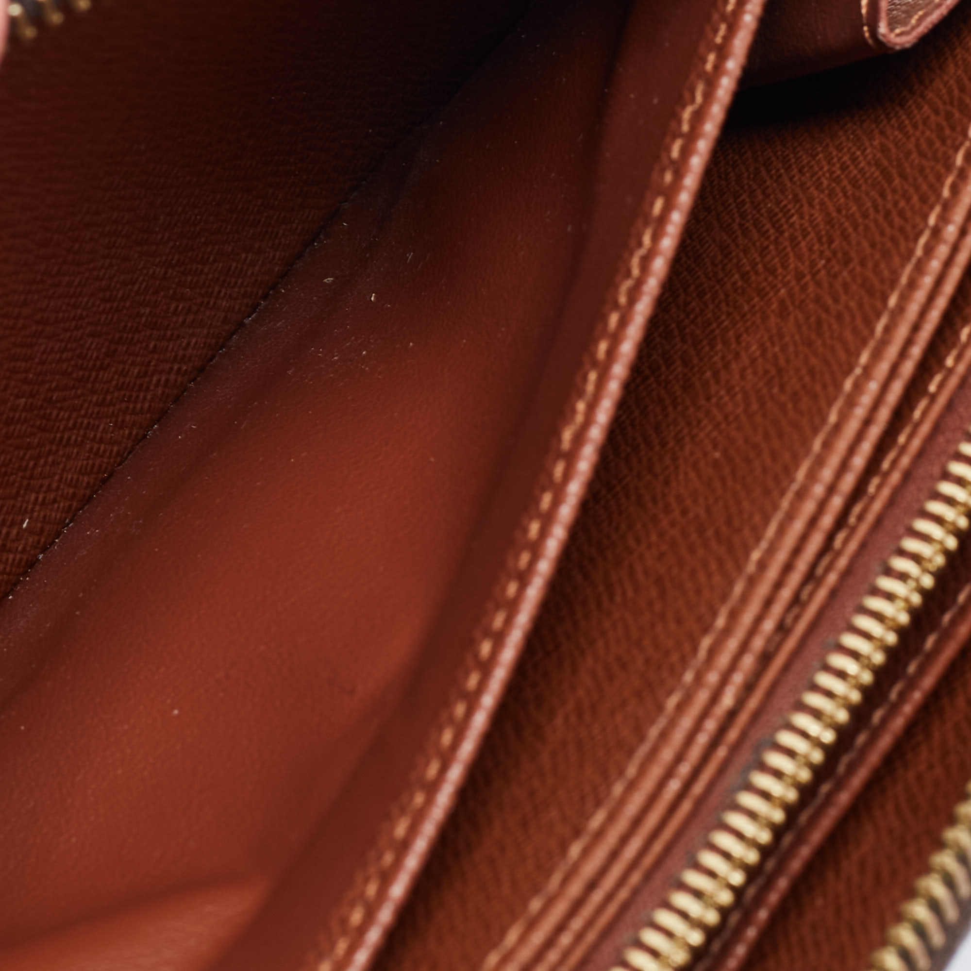 

Louis Vuitton Monogram Canvas Zippy Wallet, Brown