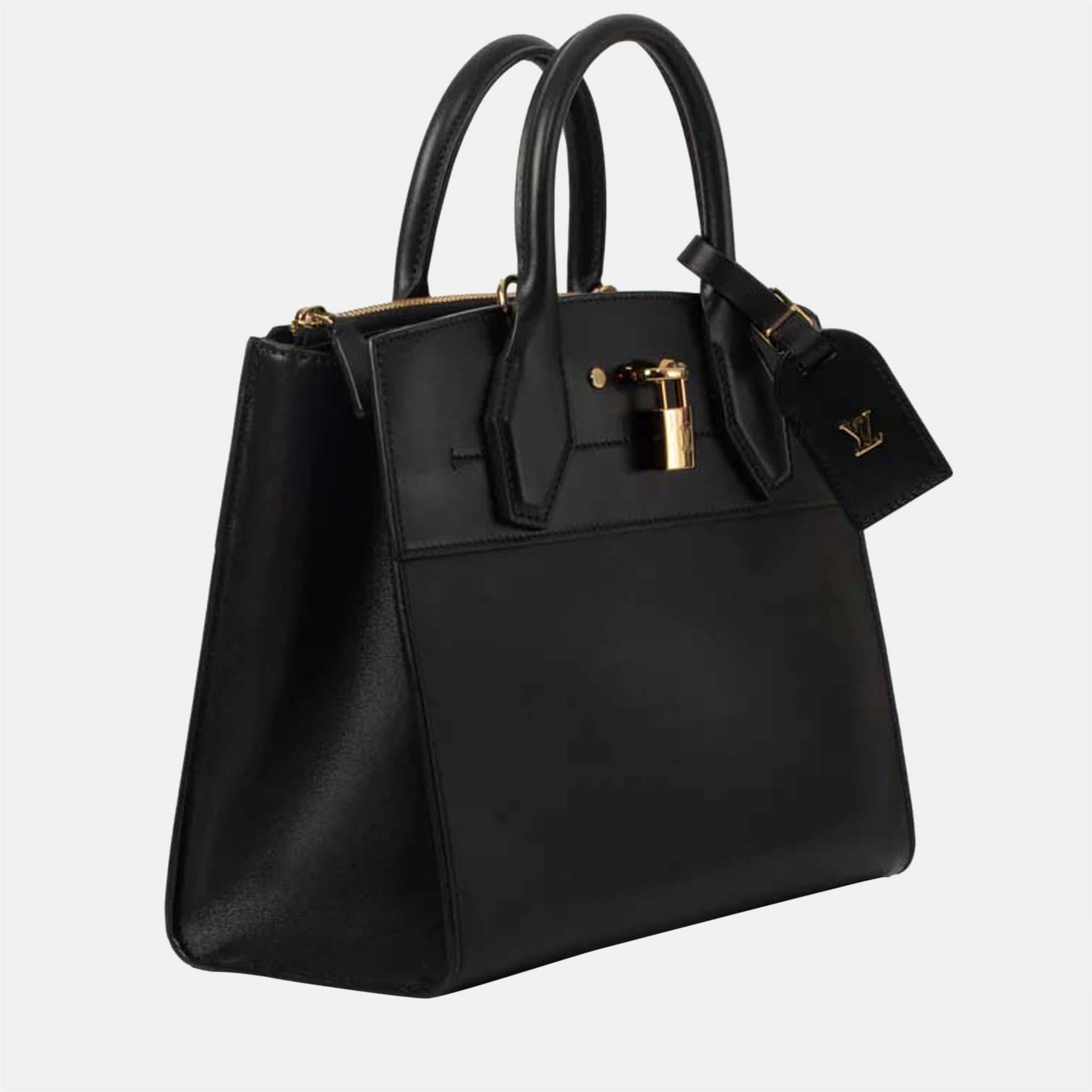 

Louis Vuitton City Steamer Shoulder bag in Black Leather