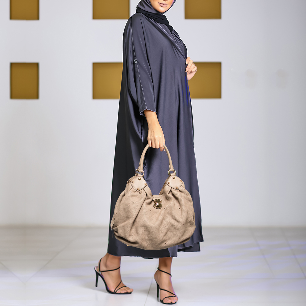 

Louis Vuitton Beige Monogram Mahina Leather  Bag