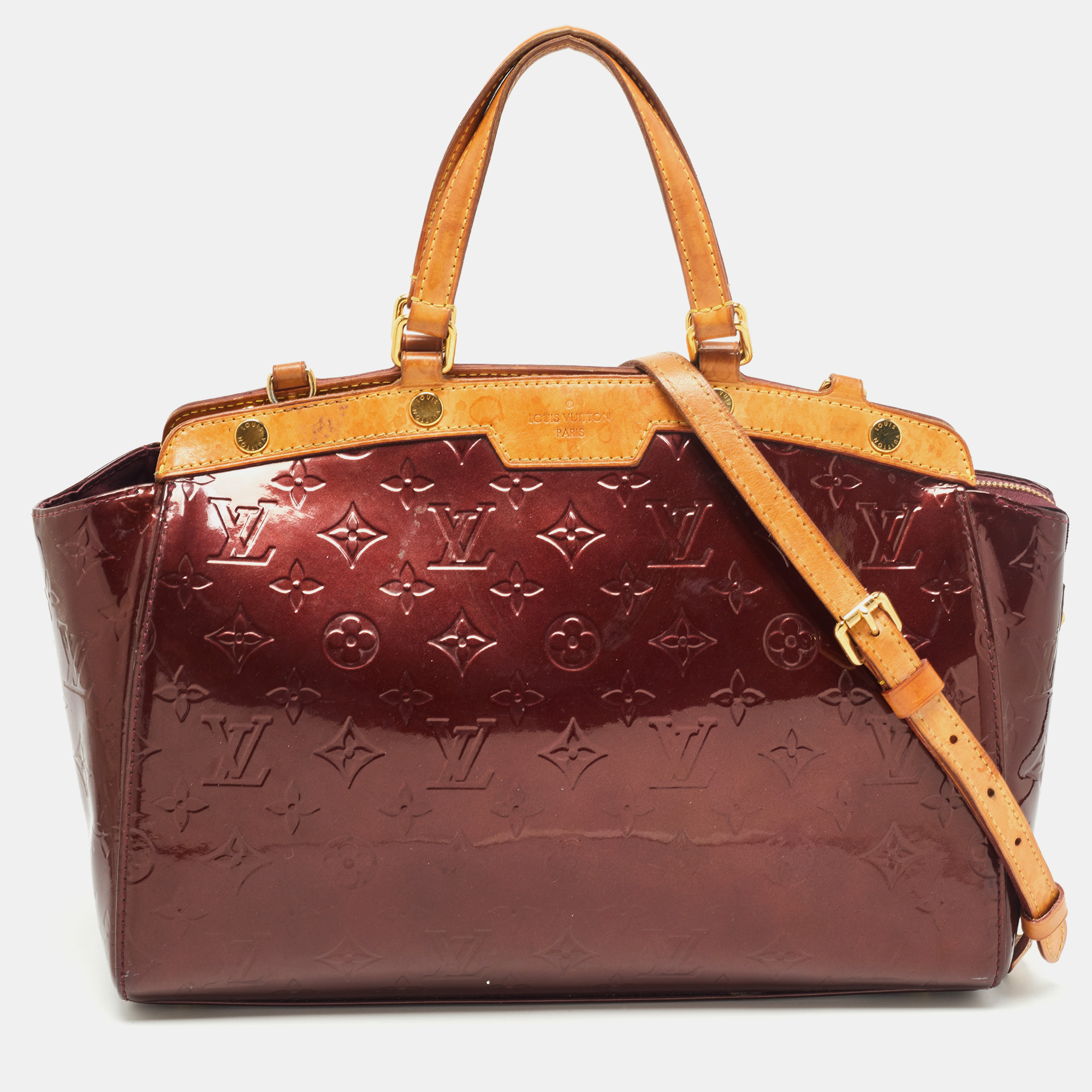 Pre-owned Louis Vuitton Amarante Monogram Vernis And Leather Brea Mm Bag In Burgundy