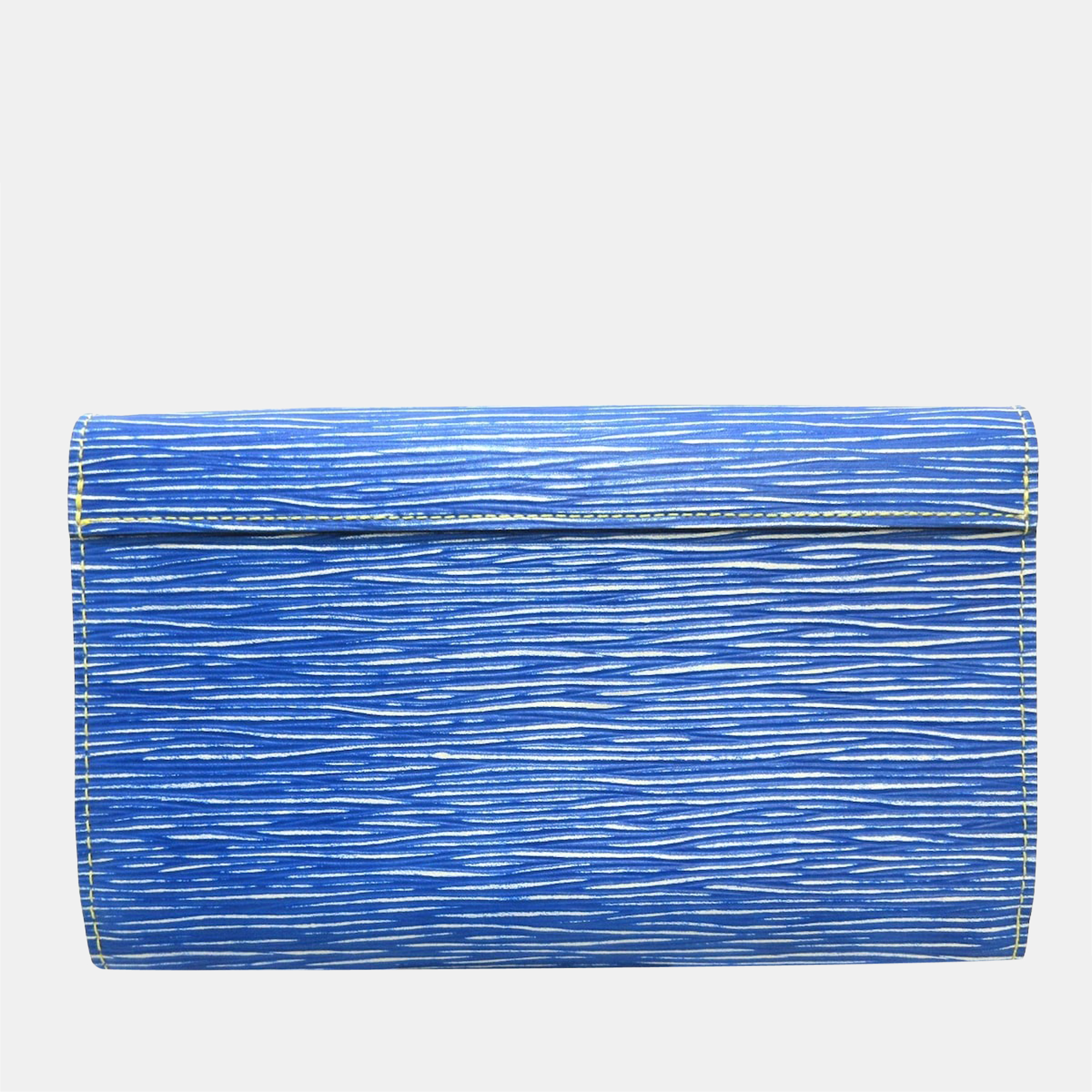 

Louis Vuitton Blue Epi Leather Twist Chain Wallet