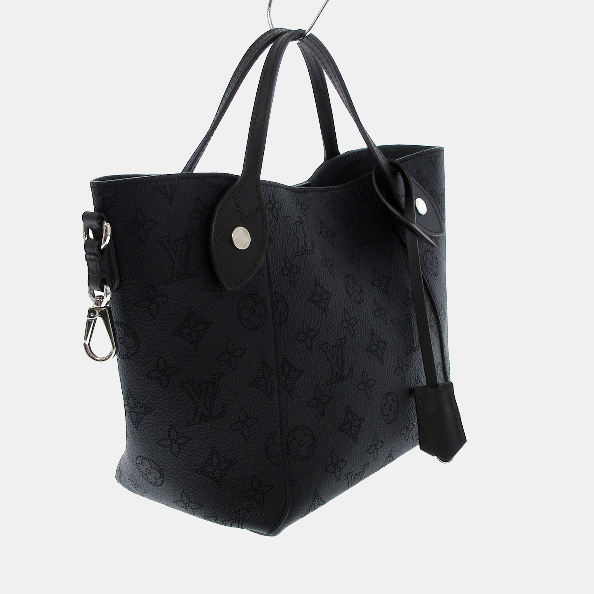 

Louis Vuitton Black Mahina Leather Hina MM Tote Bag