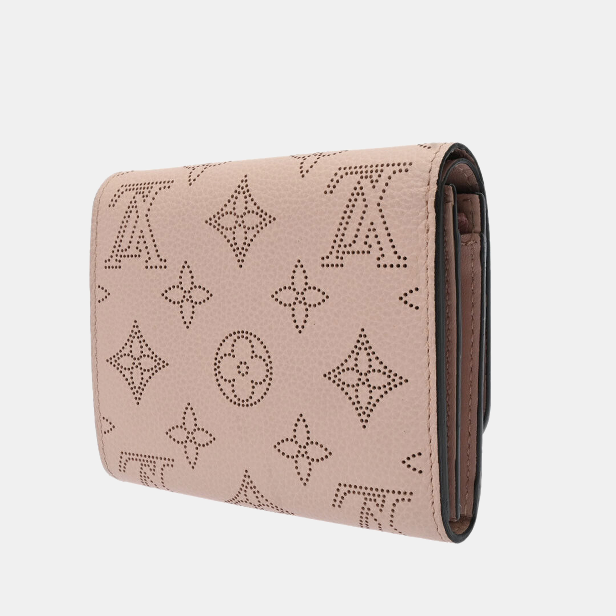 

Louis Vuitton Pink Mahina Leather Iris Compact Wallet