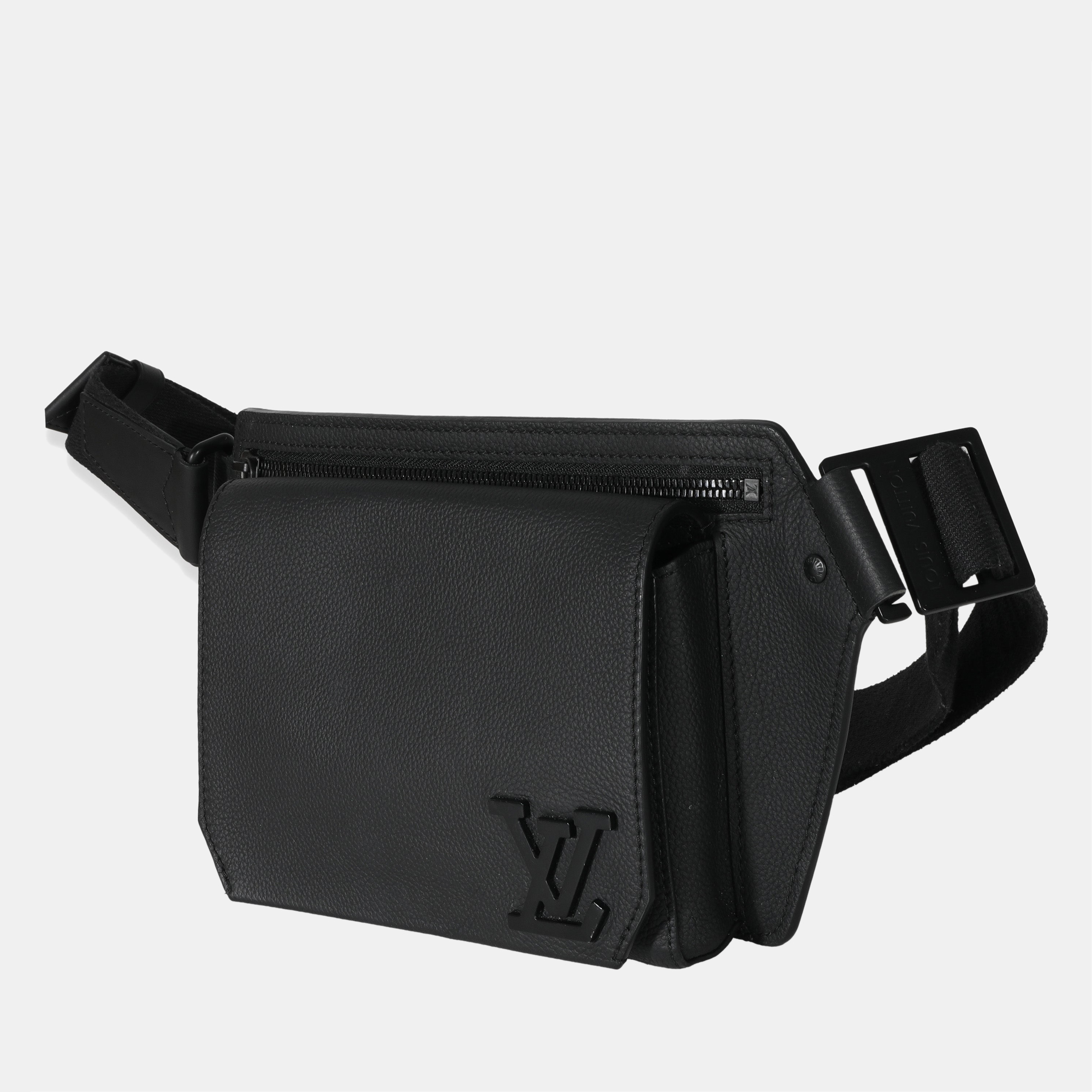

Louis Vuitton Black Leather Aerogram Sling Bag