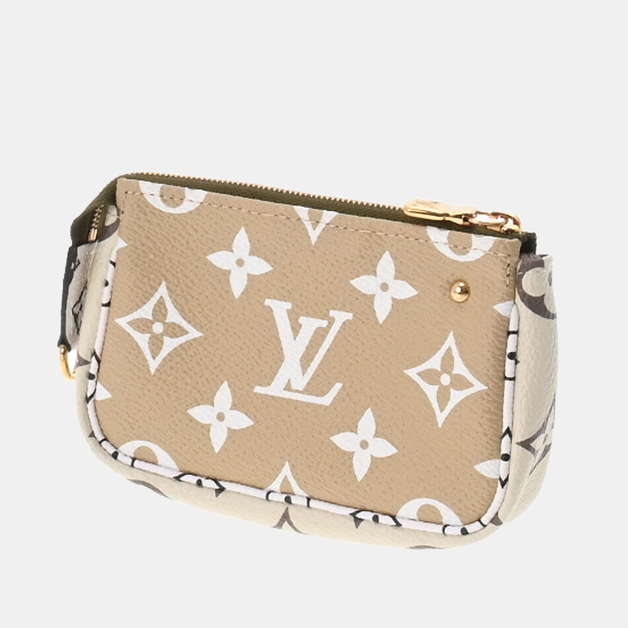 

Louis Vuitton Monogram Giant Micro Pochette Accessoires, Beige