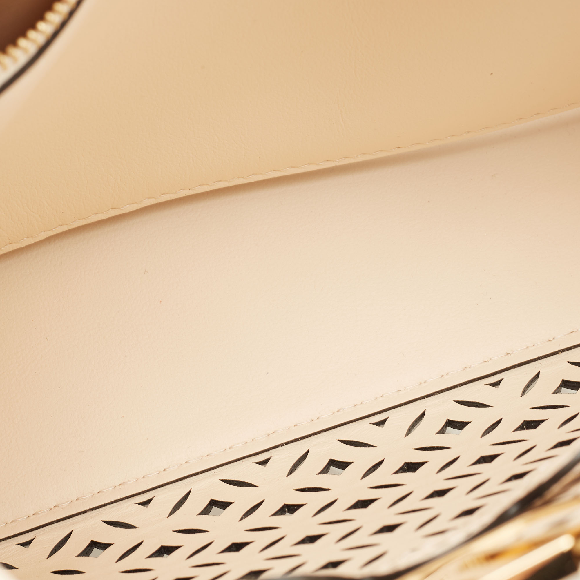 Louis Vuitton Wicker Capucines BB - Neutrals Handle Bags, Handbags -  LOU261849