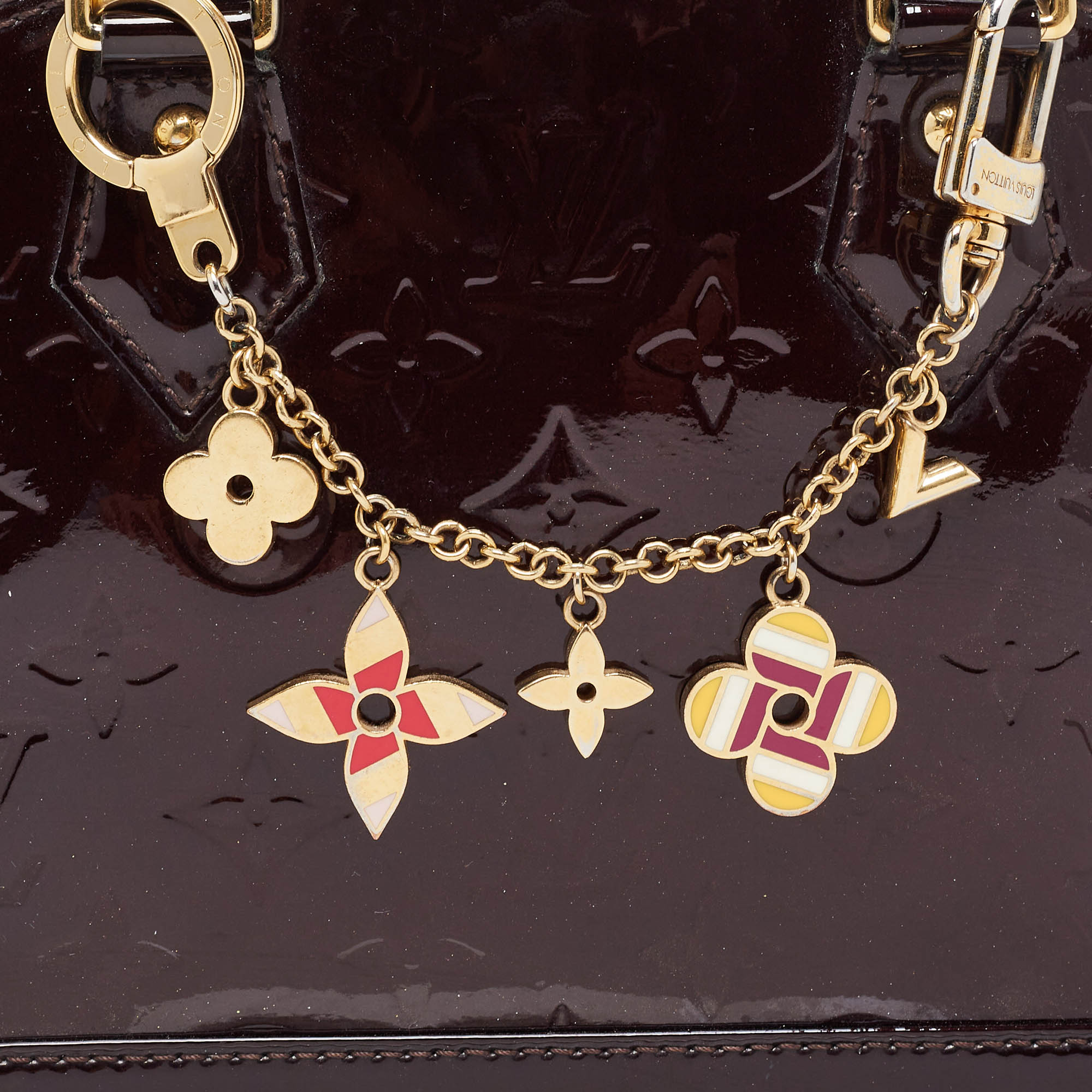 Louis Vuitton Fleur de Monogram Bag Charm 2019 Ss, Gold