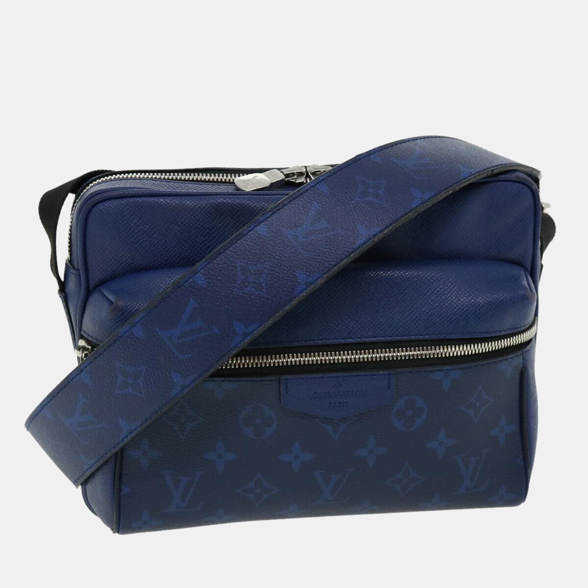 

Louis Vuitton Blue Monogram Taigarama Outdoor Messenger Bag