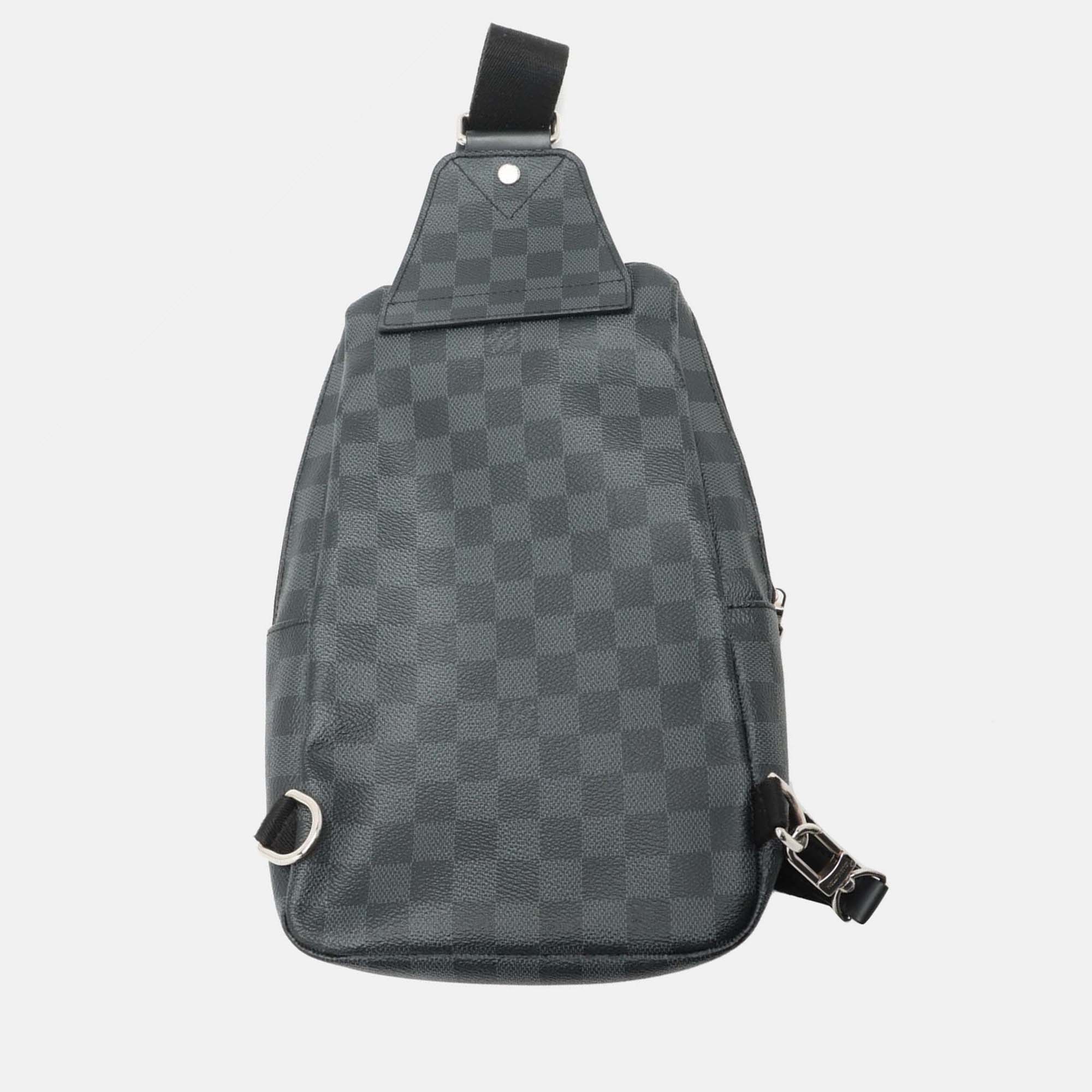 

Louis Vuitton Damier Graphite Avenue Sling Bag N41719 MB0127, Black