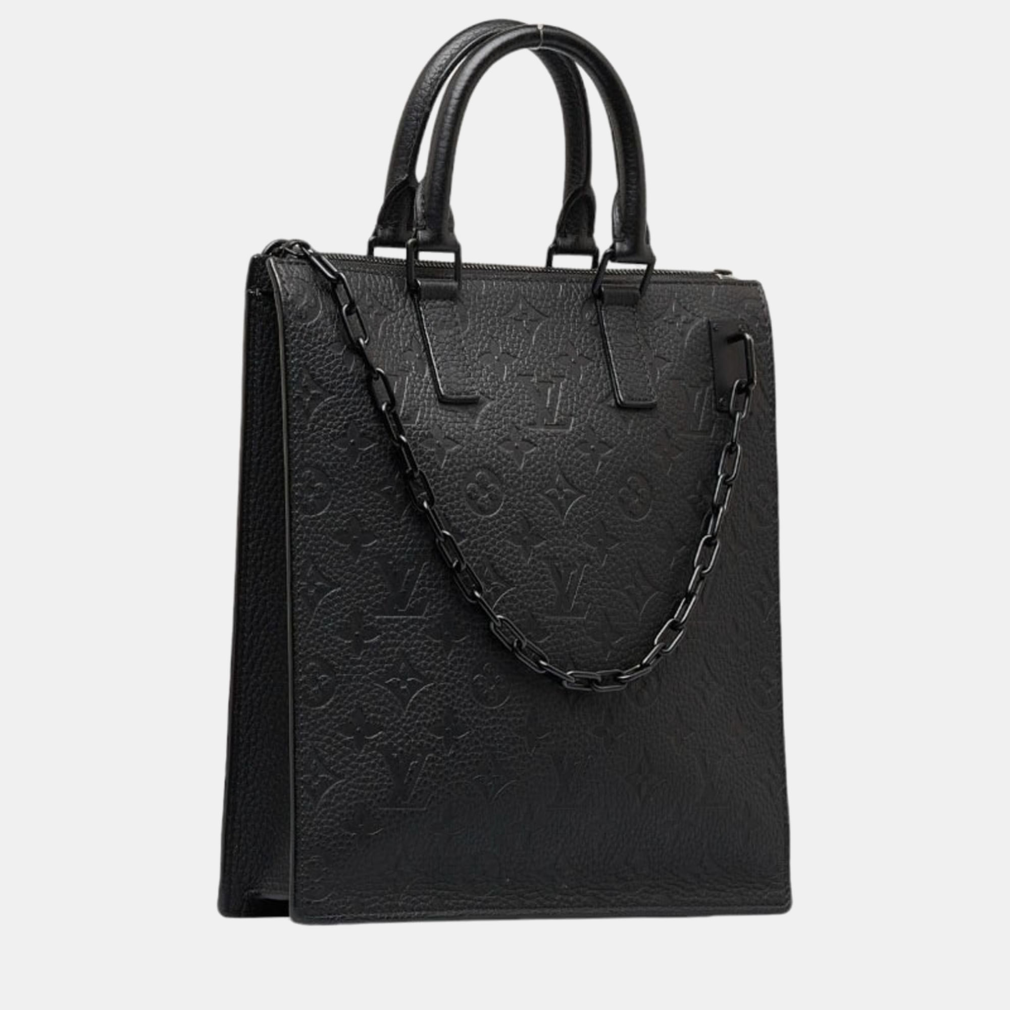 

Louis Vuitton Black Monogram Taurillon Sac Plat Messenger Bag