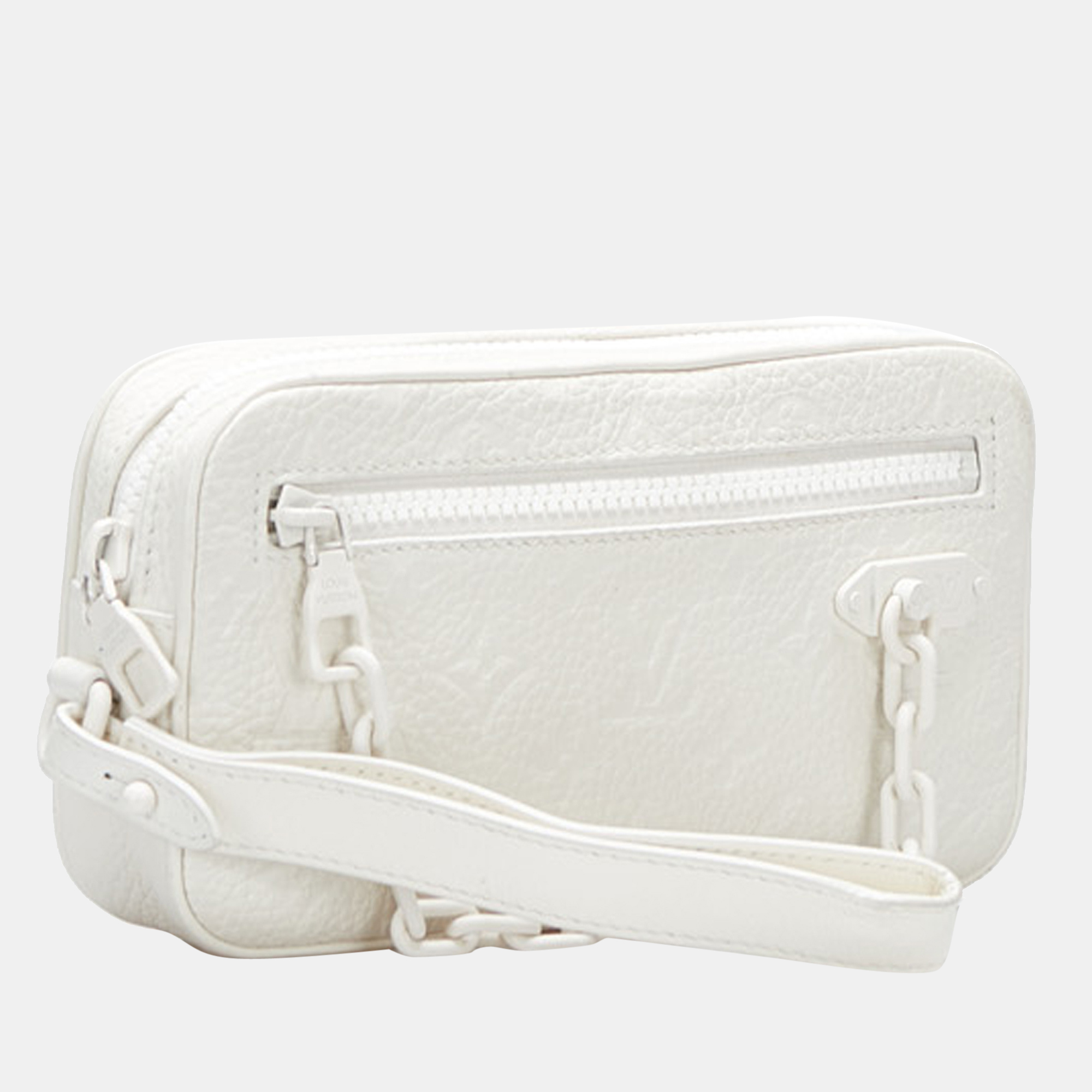 

Louis Vuitton White Monogram Taurillon Volga