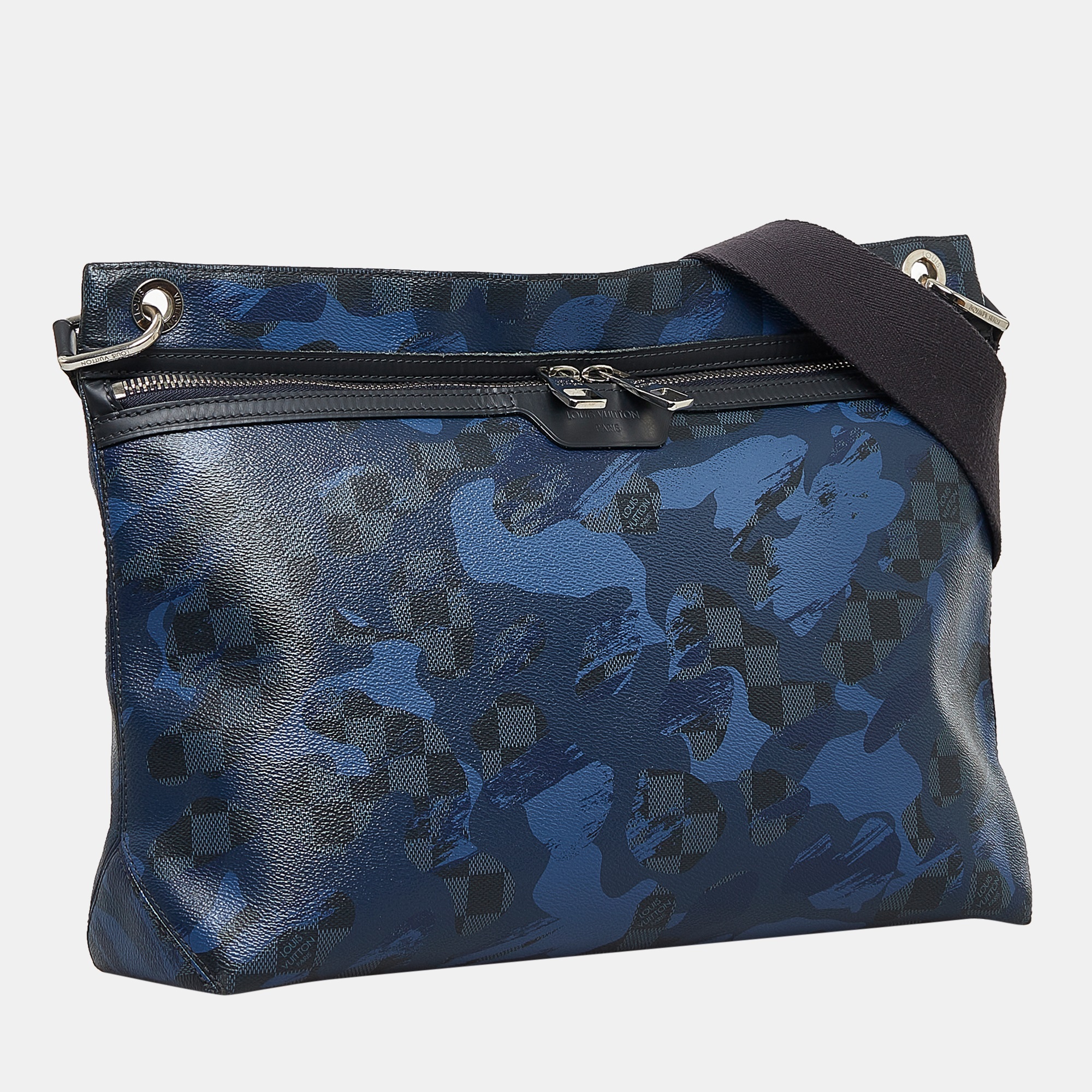 

Louis Vuitton Black/Blue Damier Cobalt Camouflage Hunter Crossbody Bag