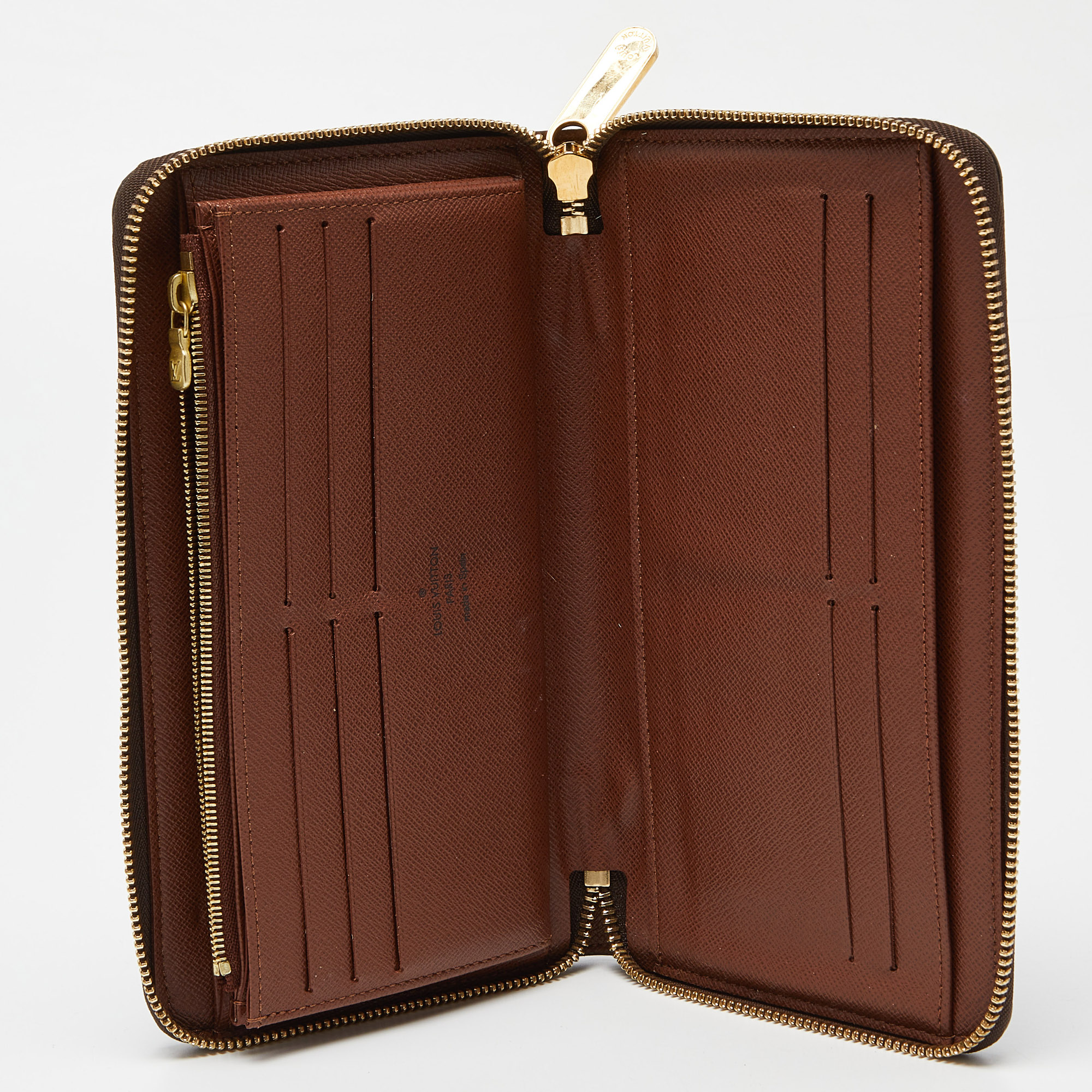 

Louis Vuitton Monogram Canvas Zippy Organizer, Brown