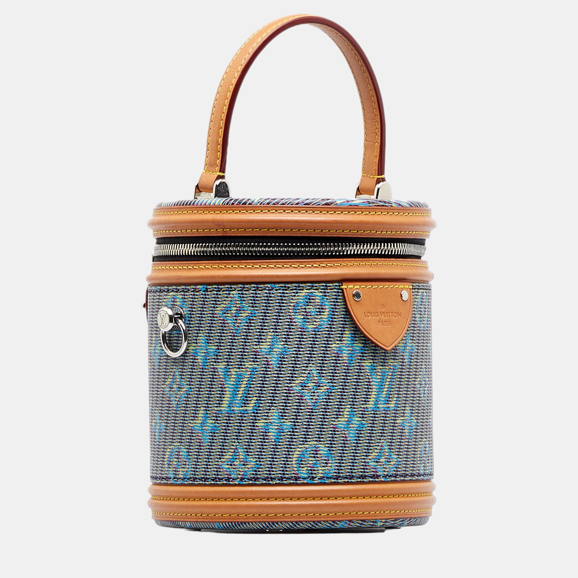 

Louis Vuitton Blue Monogram LV Pop Cannes