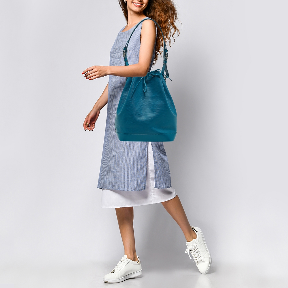 

Louis Vuitton Cyan Epi Leather Noe Bag, Blue