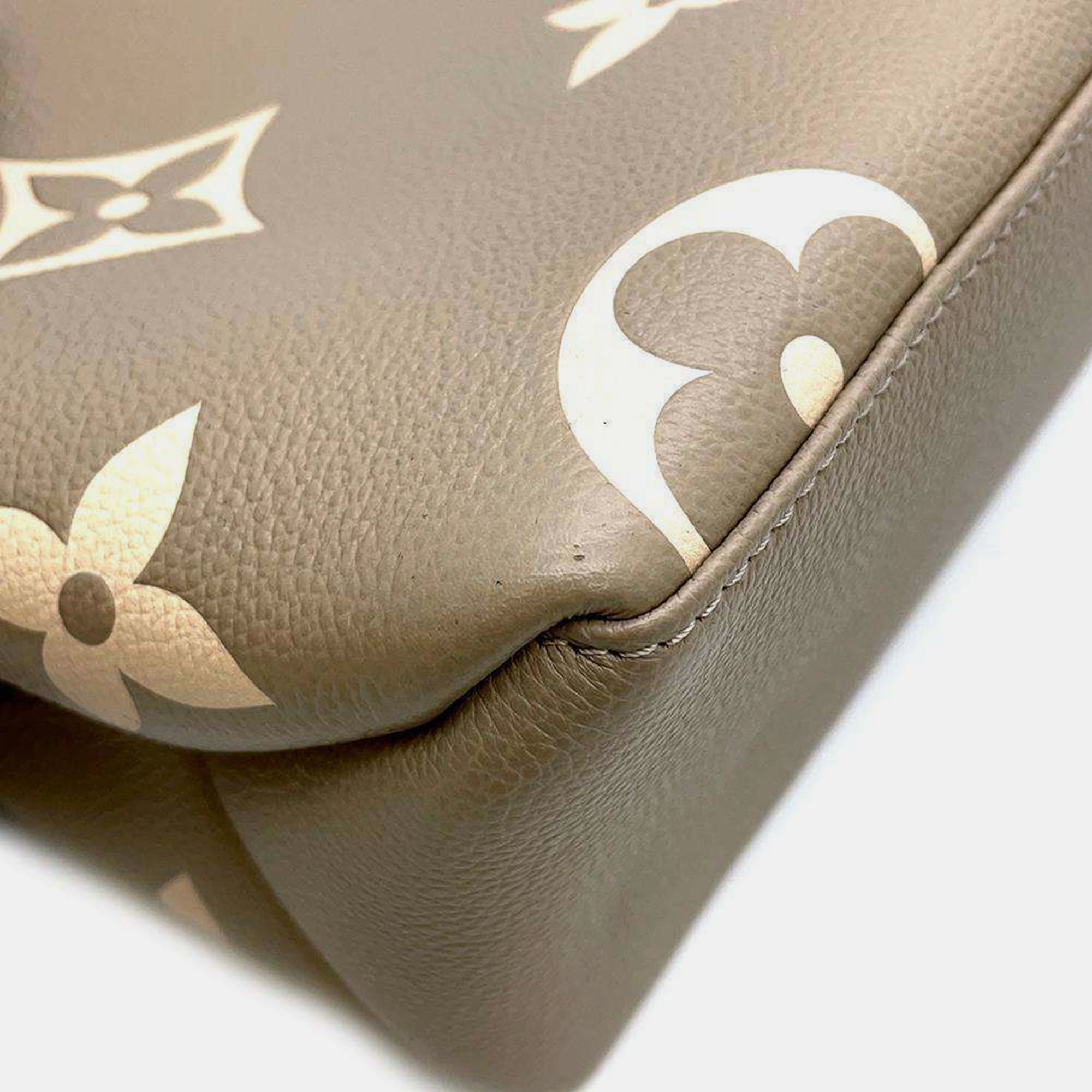 NEW Louis Vuitton Petit Palais Bicolor Monogram Empriente Leather