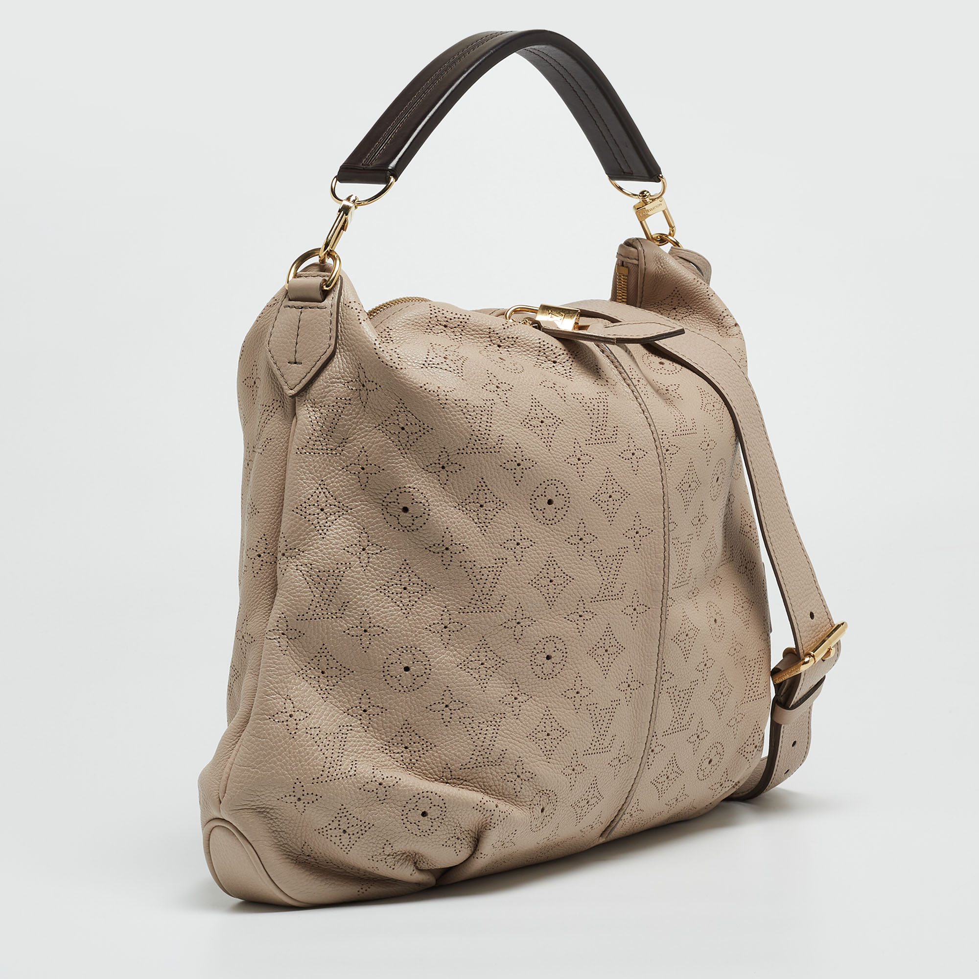 Louis Vuitton Sandy Monogram Mahina Leather Selene mm Bag