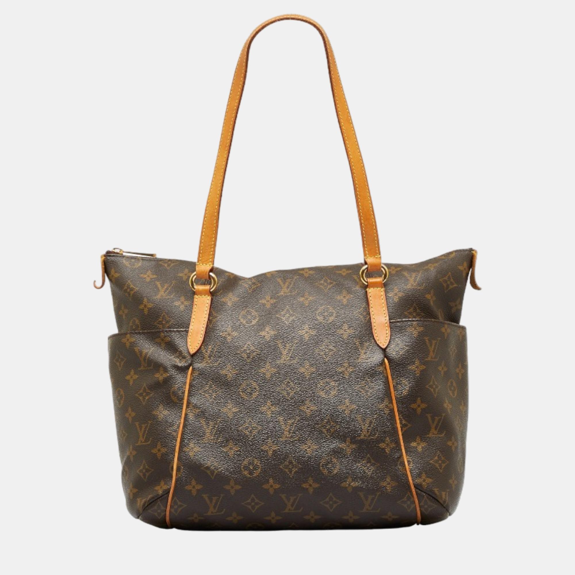 Pre-owned Louis Vuitton Brown Canvas Monogram Totally Mm Tote Bag