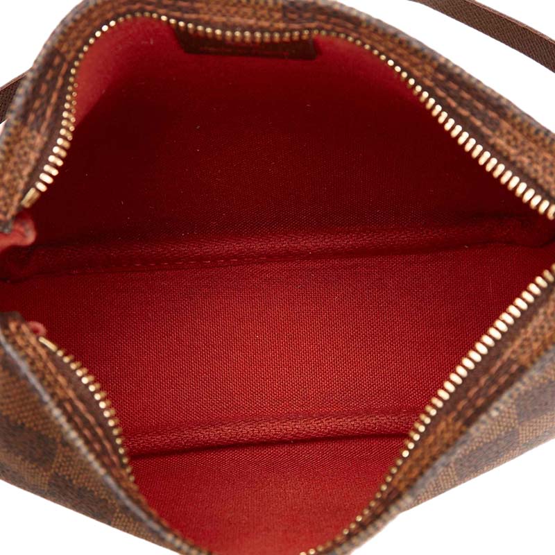 Louis Vuitton Trousse Make Up Bag Damier at 1stDibs  louis vuitton damier  ebene trousse make up bag pochette, lv make up bag, lv trouse