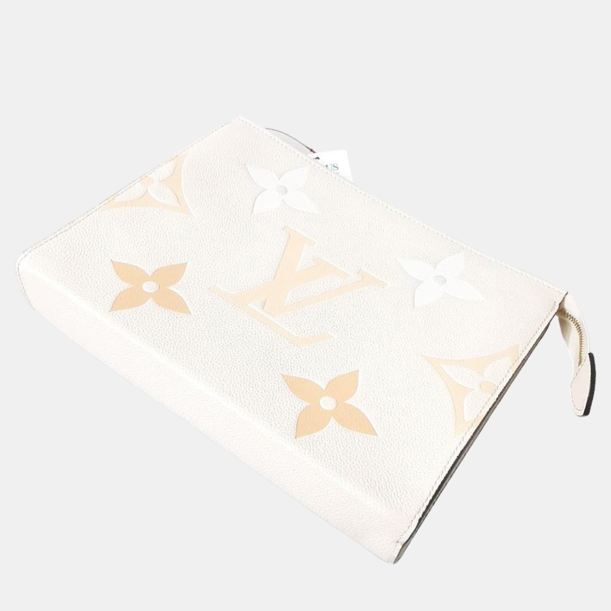 

Louis Vuitton Pochette Toilet 26, Cream