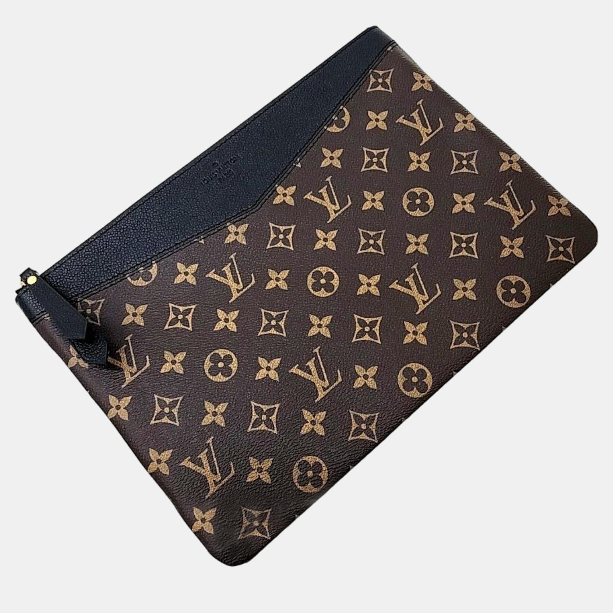

Louis Vuitton Daily Clutch M62048, Brown