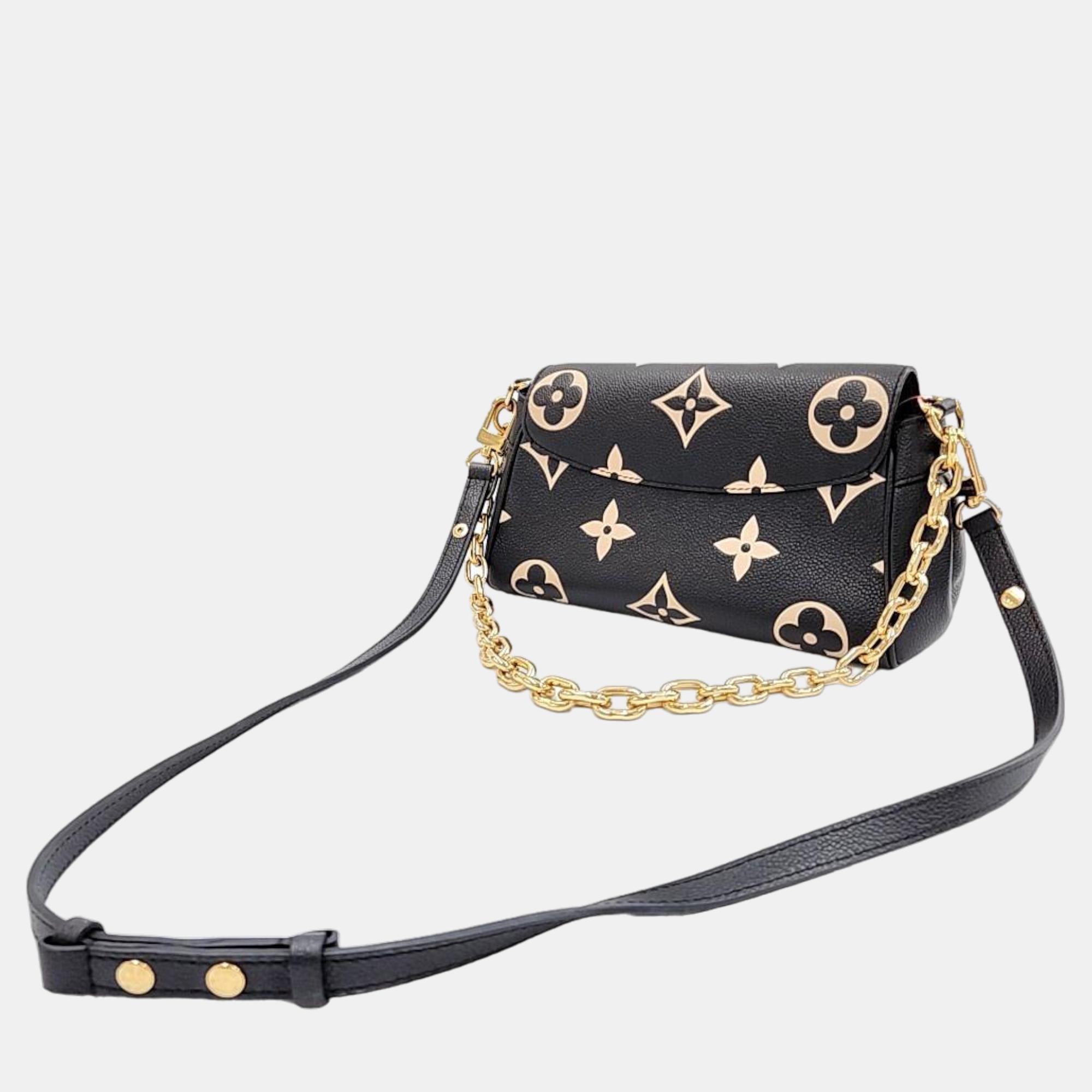 

Louis Vuitton Empreinte Favorite M45859, Black