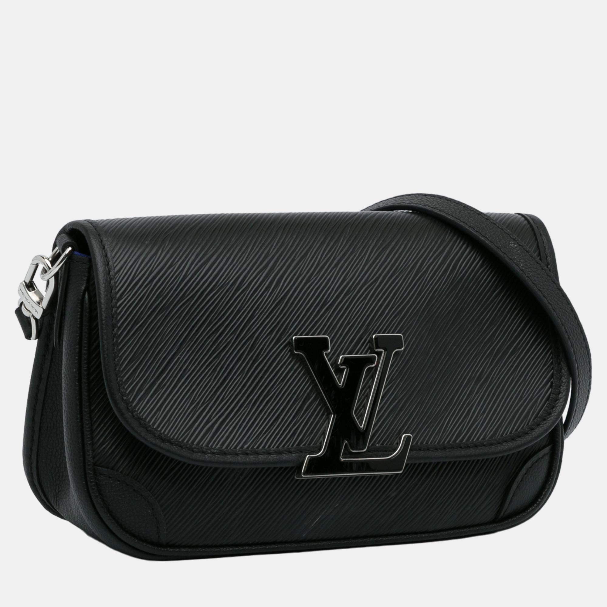 

Louis Vuitton Black Epi Buci NM