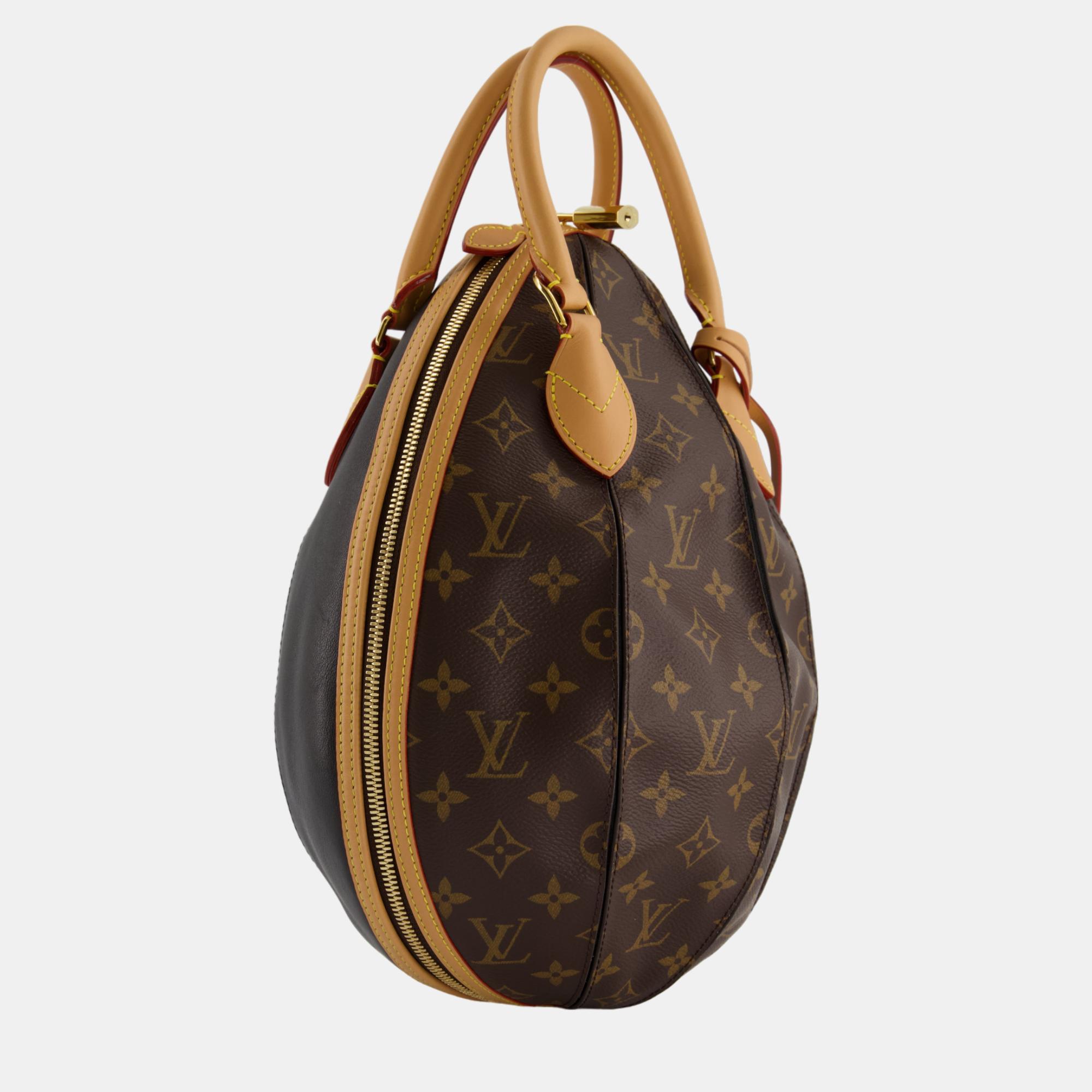 

Louis Vuitton Spring / Summer 2020 Runway Monogram and Black Egg Bag with Gold Hardware, Brown