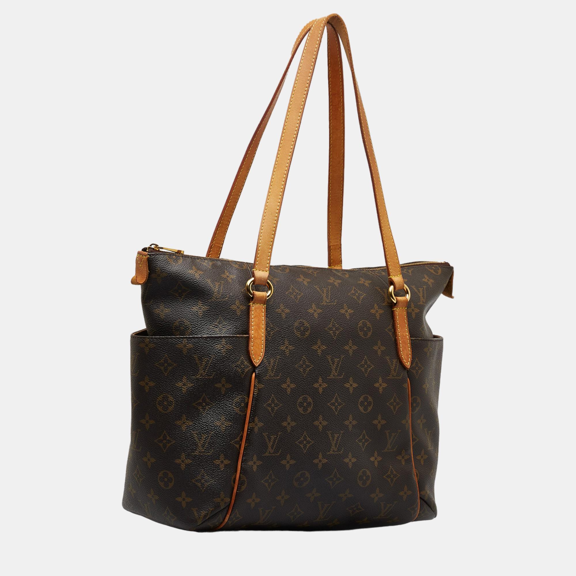 

Louis Vuitton Brown Monogram Totally MM