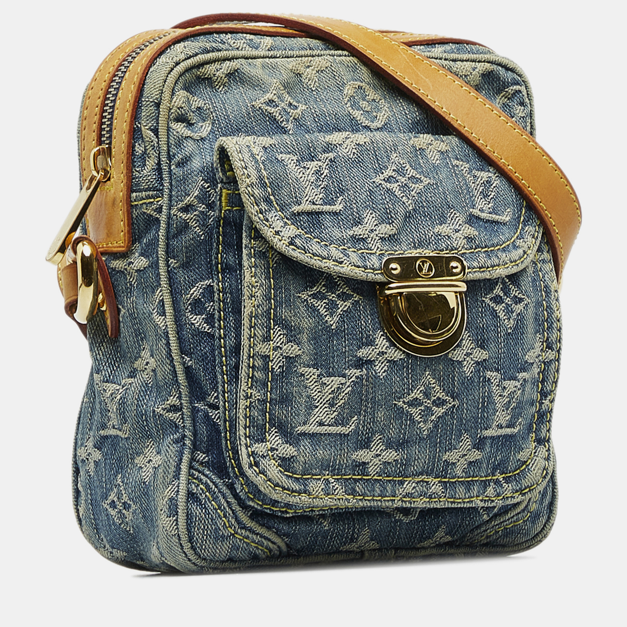 

Louis Vuitton Monogram Denim Camera Bag, Blue