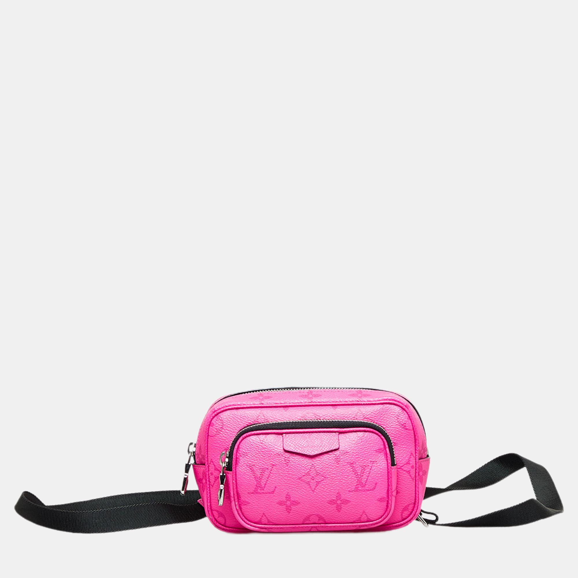 Pre-owned Louis Vuitton Pink Taigarama Outdoor Pouch