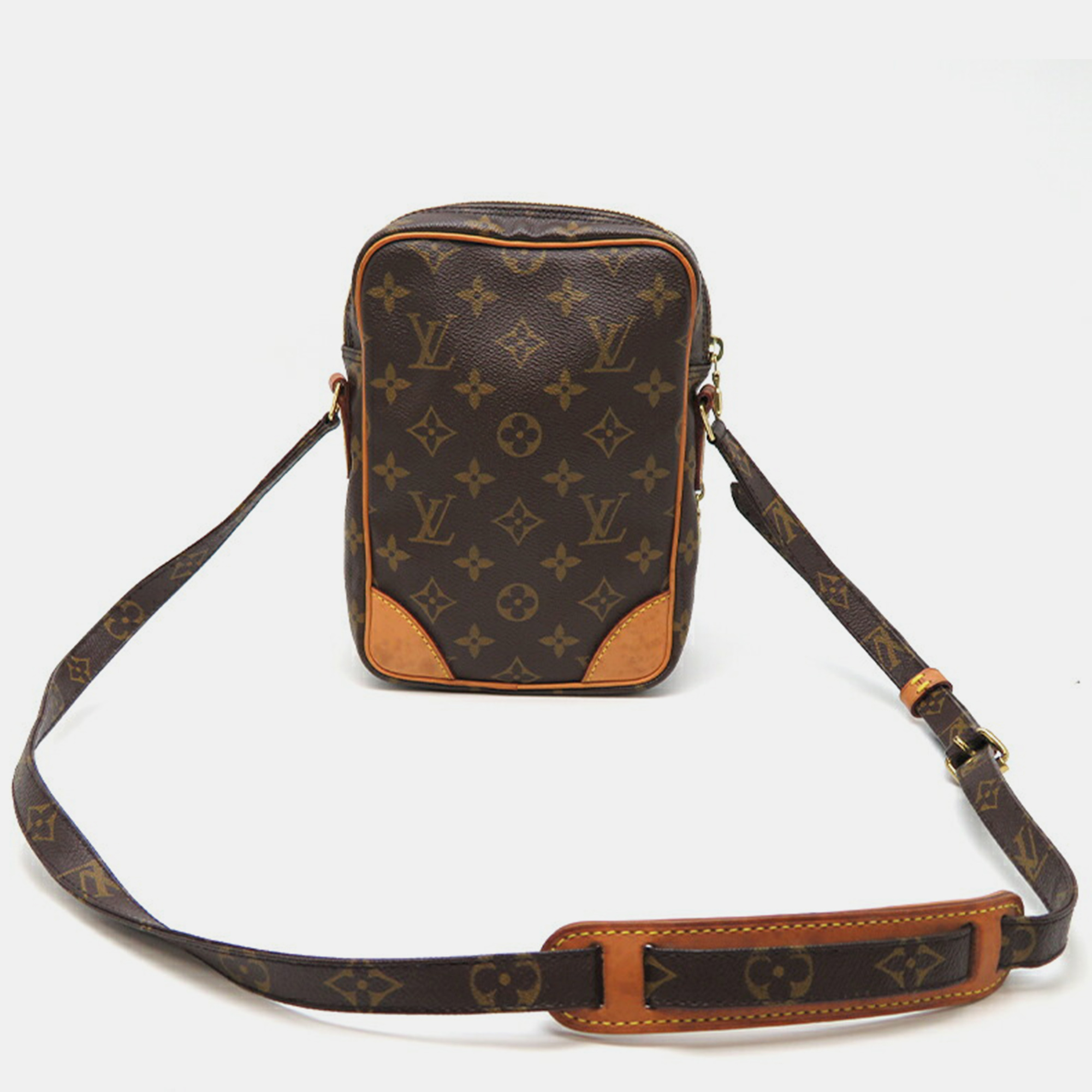 

Louis Vuitton Brown Canvas Monogram Amazon Crossbody Bag